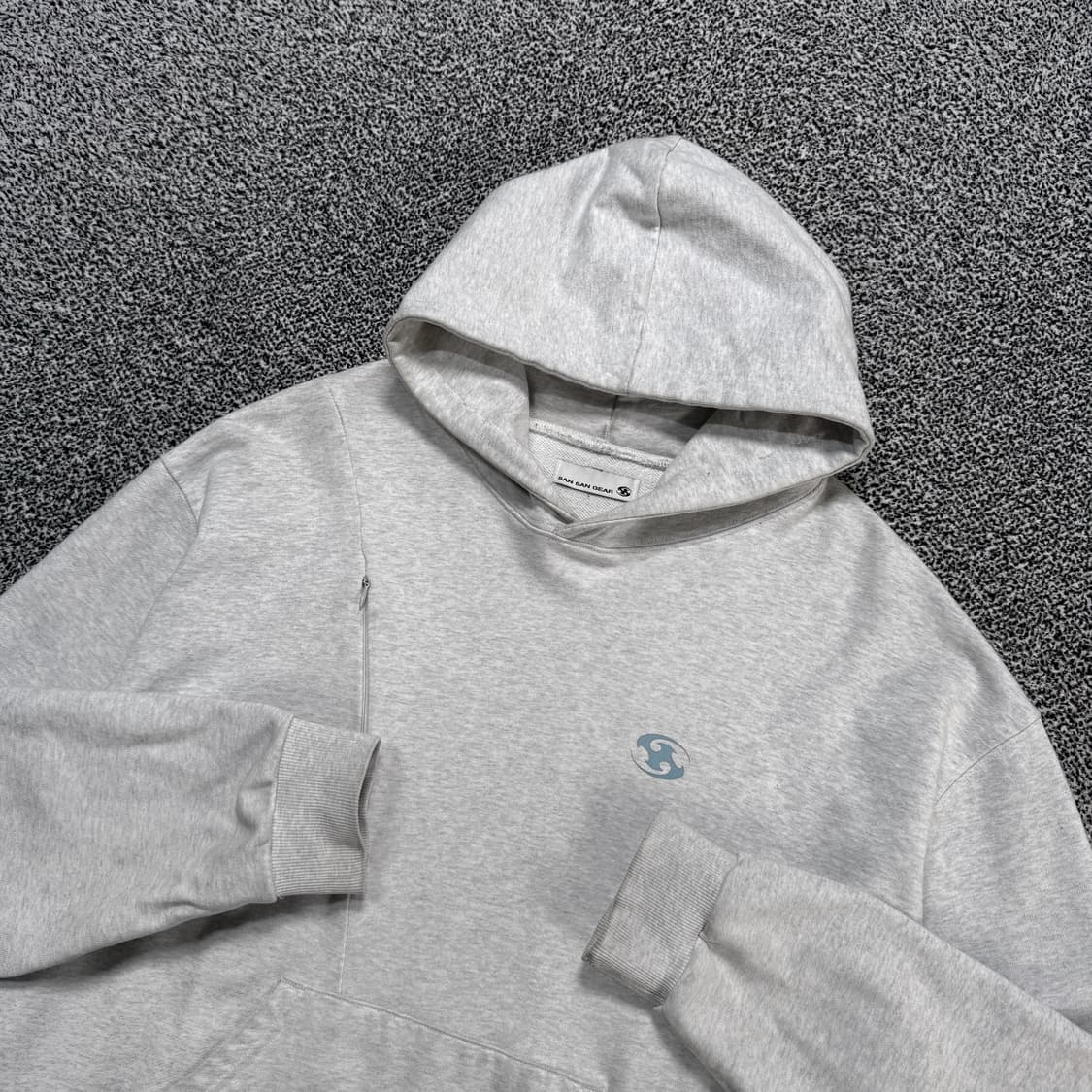 Name : 산산기어 22FW 로고 화이트 멜란지 오버핏 후드티 :)  상품이미지2