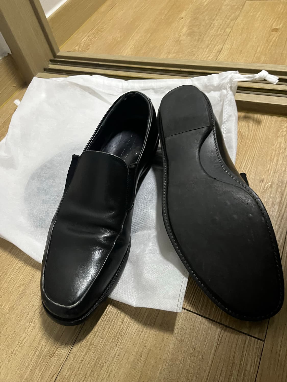 프라다 레더 로퍼 상품이미지1