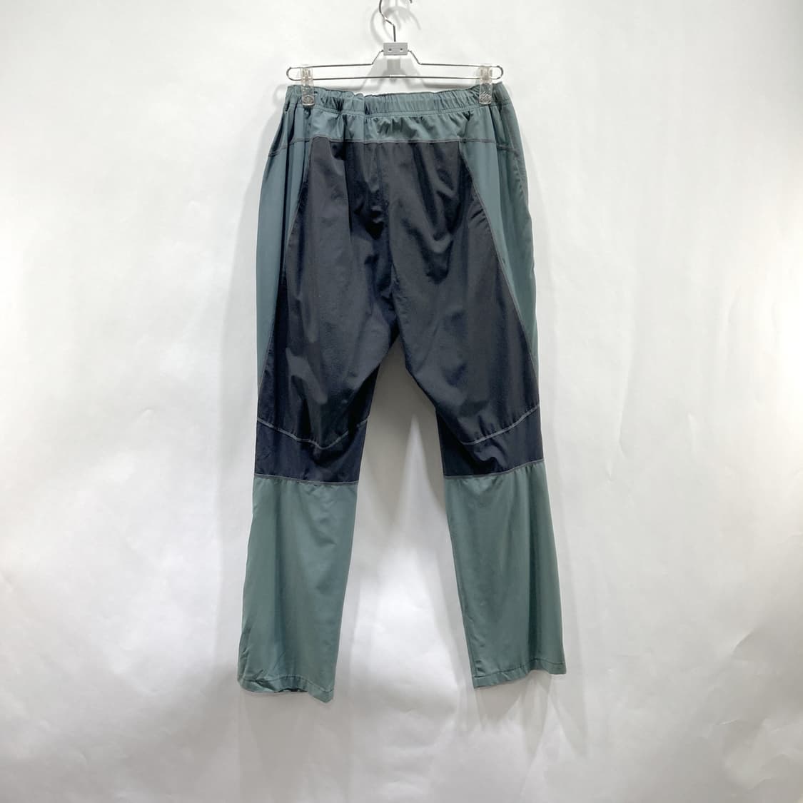 헬리한센 남성아웃도어팬츠 밴딩 35-36 상품이미지3