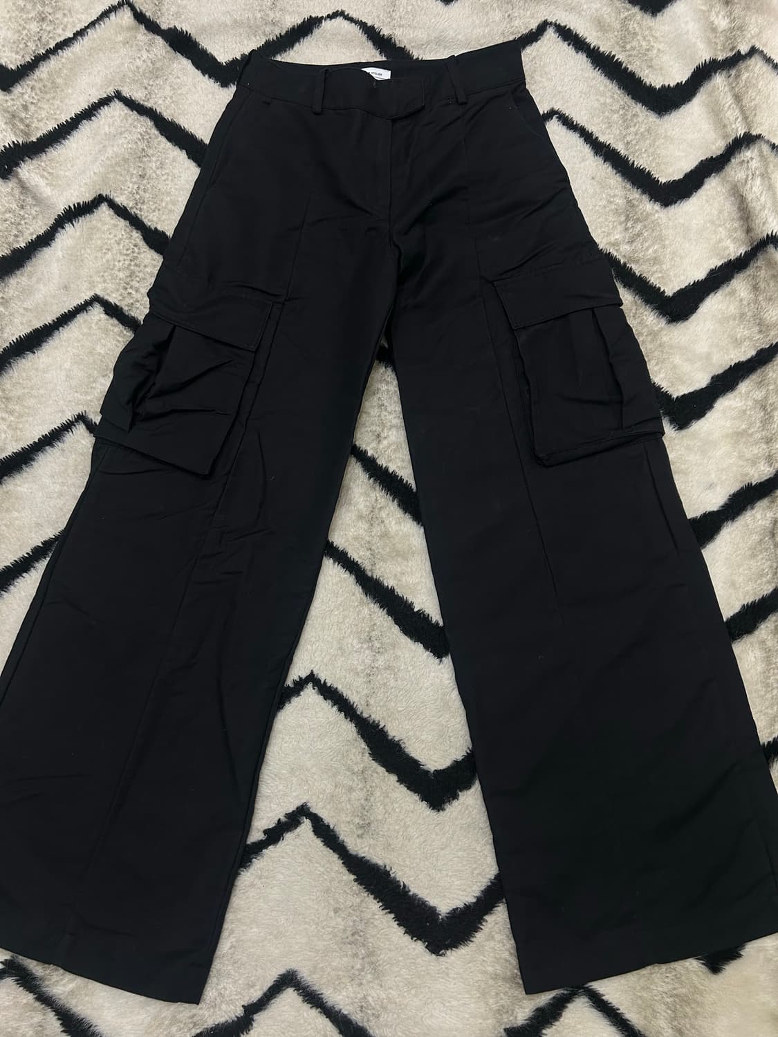 [S]앤아더스토리즈 하이웨스트 플레어핏 코튼 카고 팬츠/블랙 상품이미지1