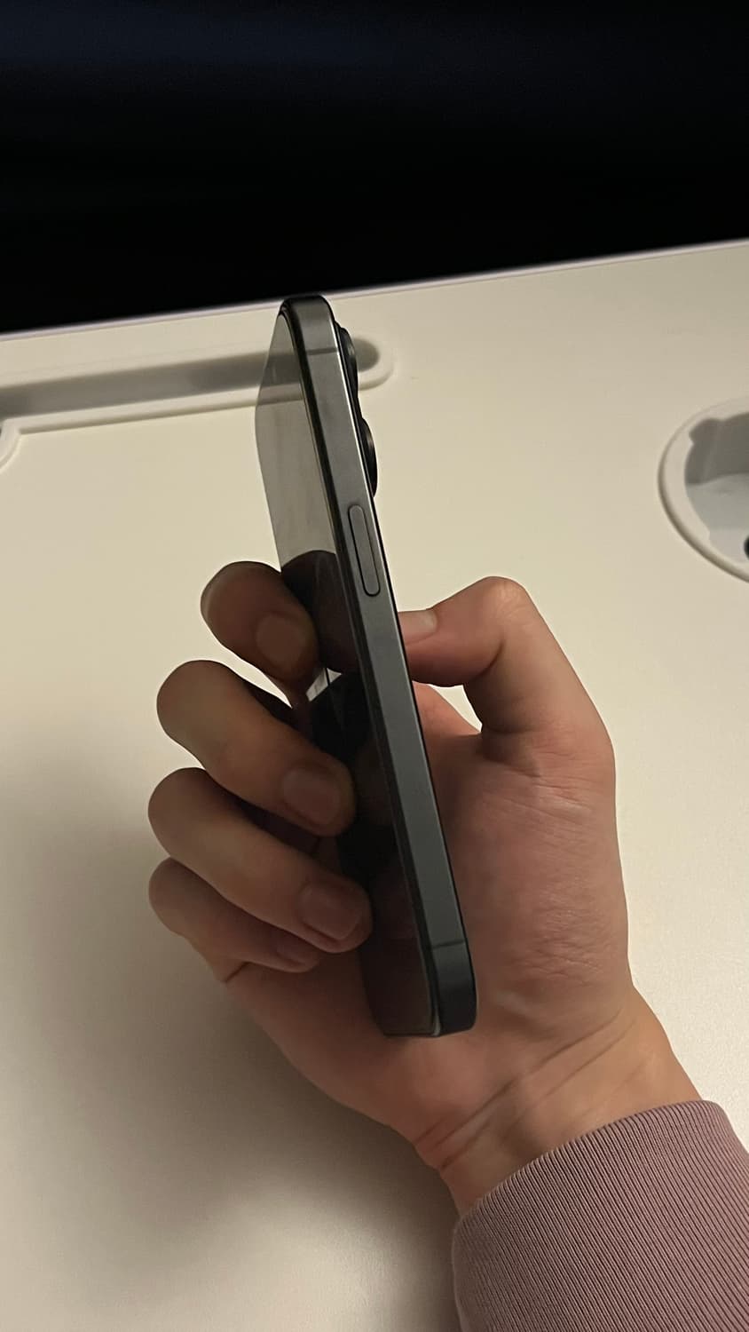 아이폰15프로 블랙티타늄 256 상품이미지3