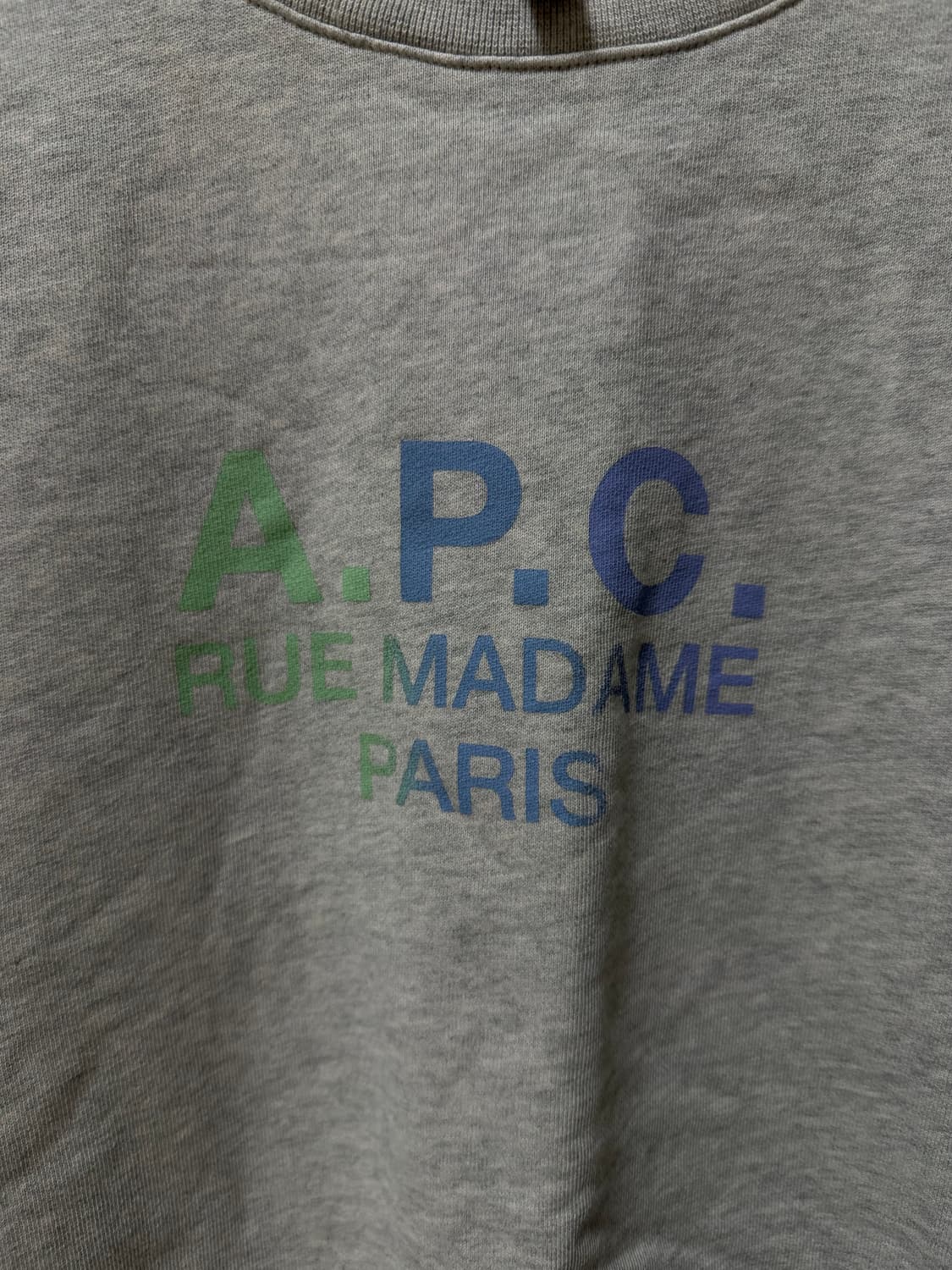 APC 아페쎄 맨투맨 L 상품이미지3