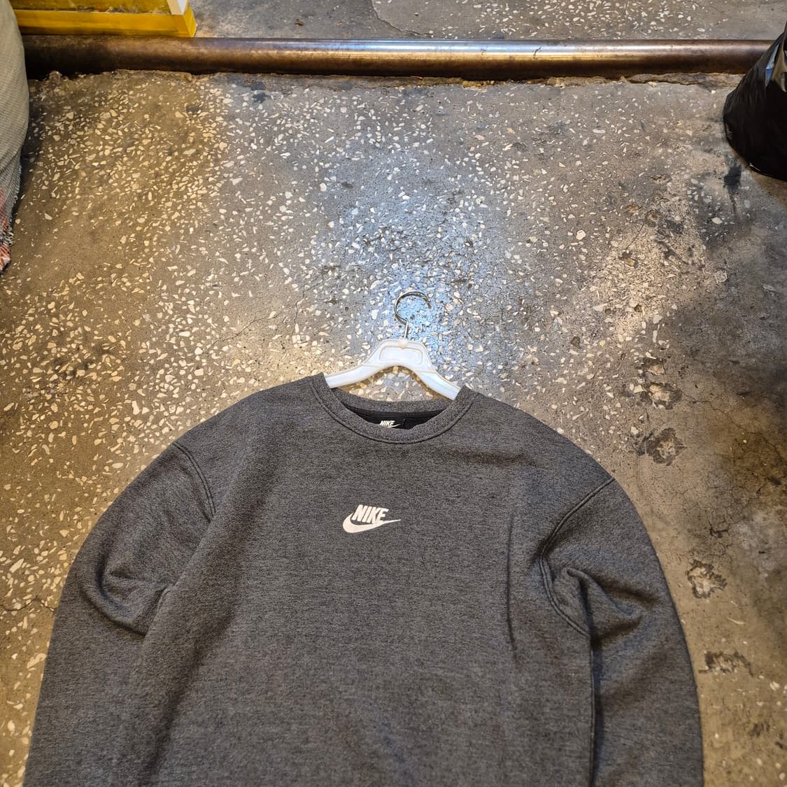 M 나이키 차콜 맨투맨  상품이미지7