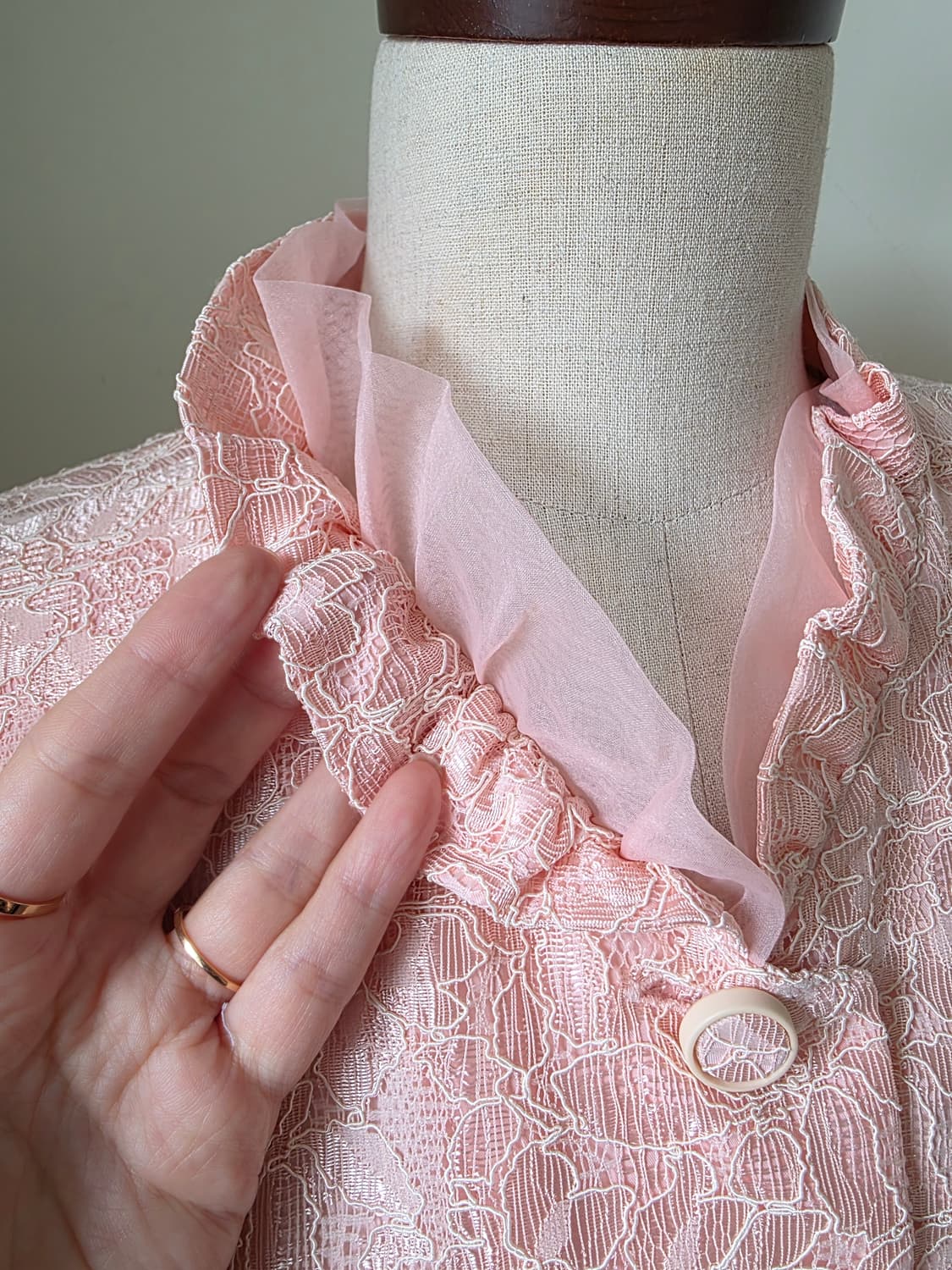 미착용 새상품 오간자 프릴 레이스 셋업 상품이미지3