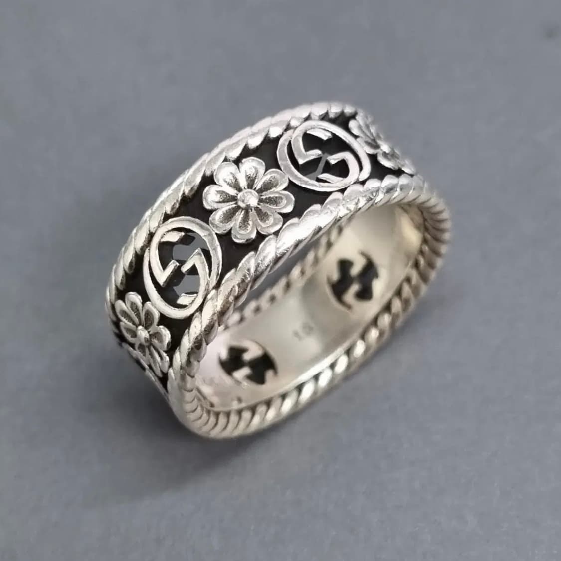 구찌 인터로킹 플라워링 18호 실버 반지 G링 에이지드 피니쉬 상품이미지2