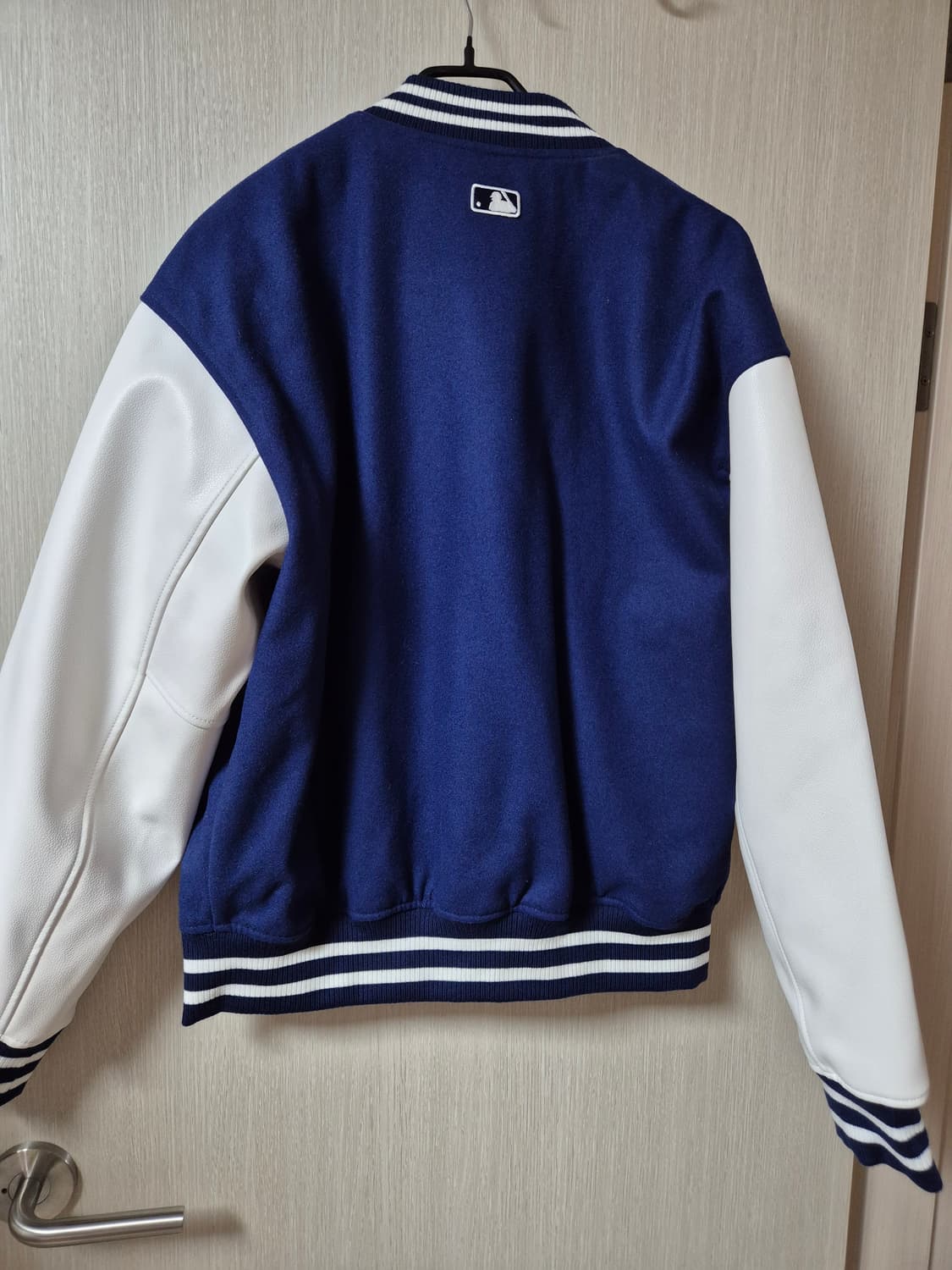 (23년) MLB  엠엘비  네이비 스타디움 자켓 야구점퍼 100 상품이미지2