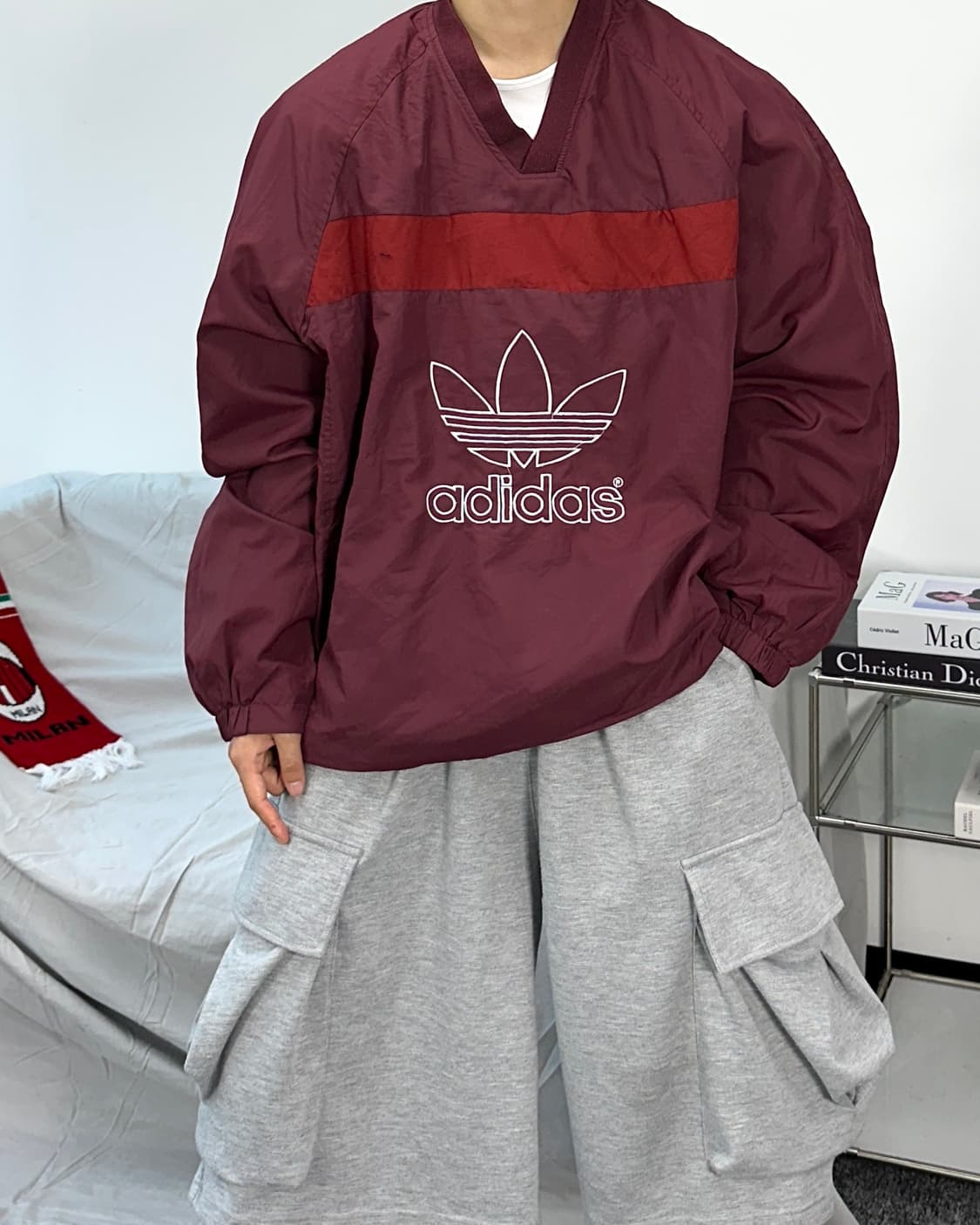 아디다스 빅로고 버건디 웜업 상품이미지2