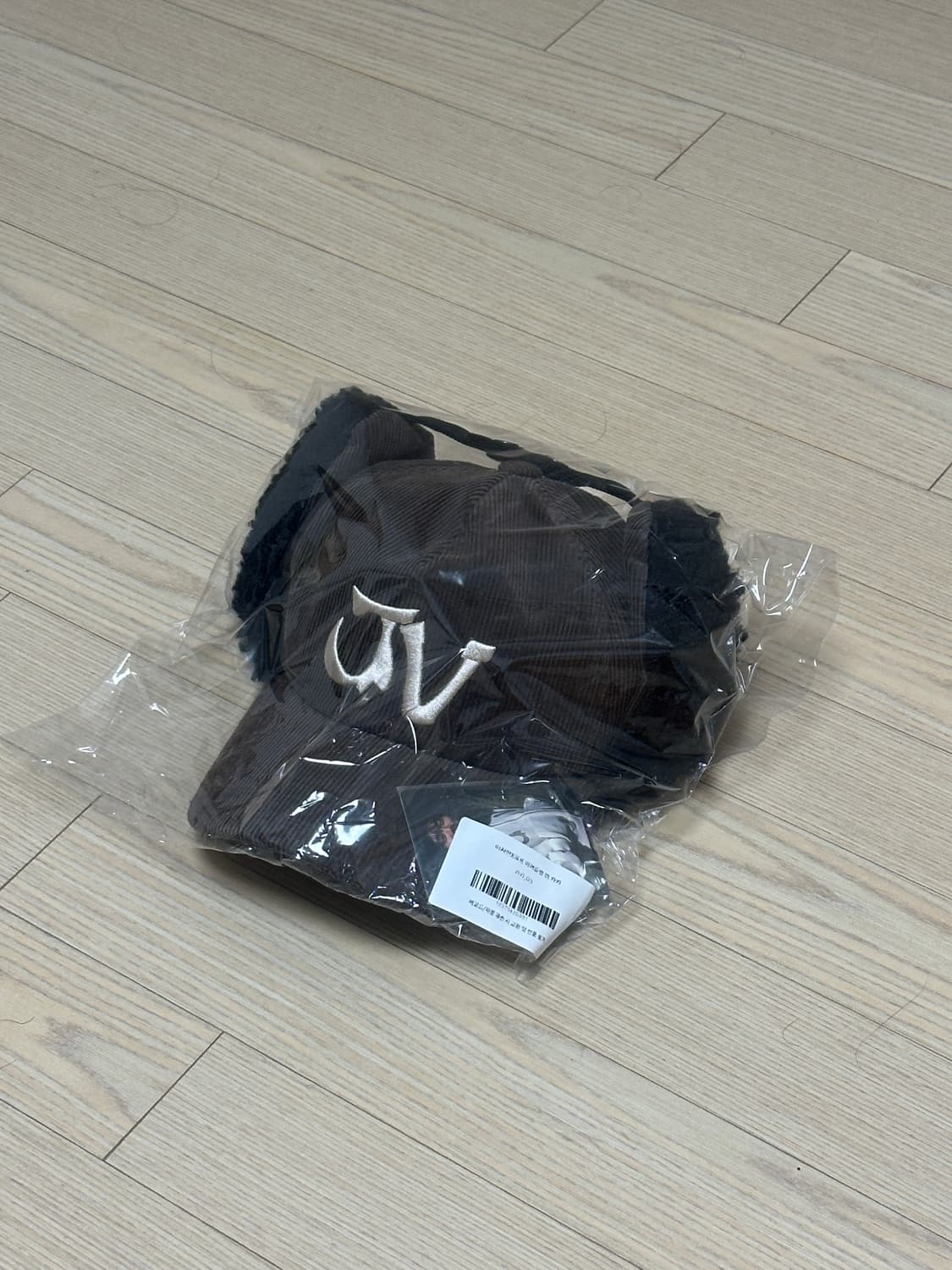 이자반X유프 이어플랩 캡 카키 상품이미지1