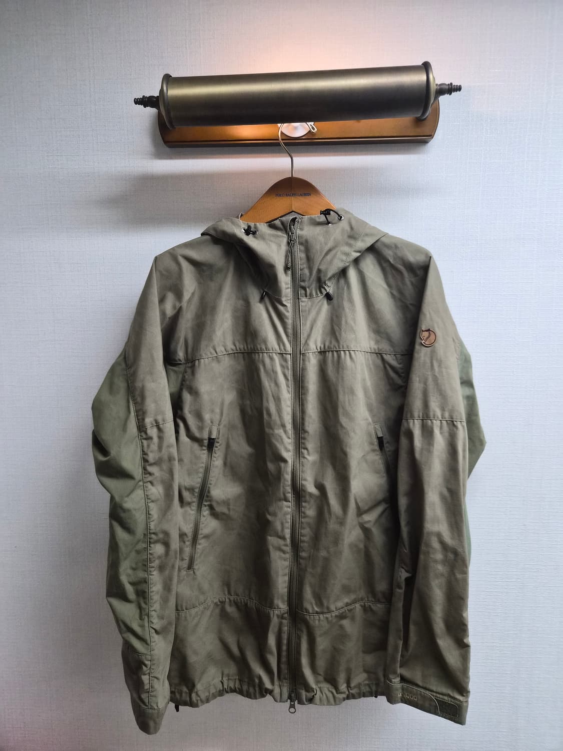 XL) 피엘라벤 아비스코 라이트 트레킹 자켓 팝니다 상품이미지1