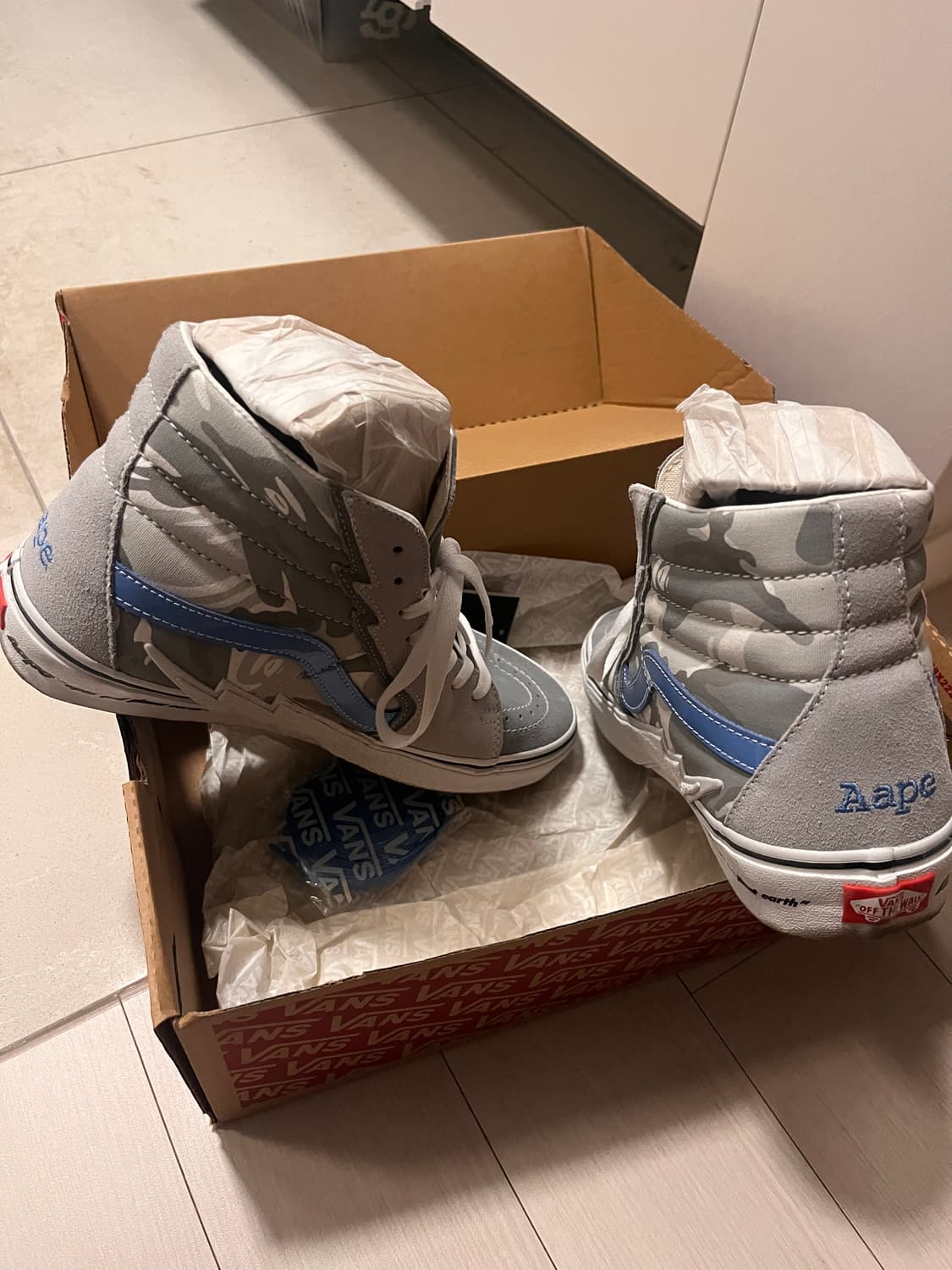 반스 X AAPE SK8-HI 볼트 스니커즈 275mm 상품이미지3