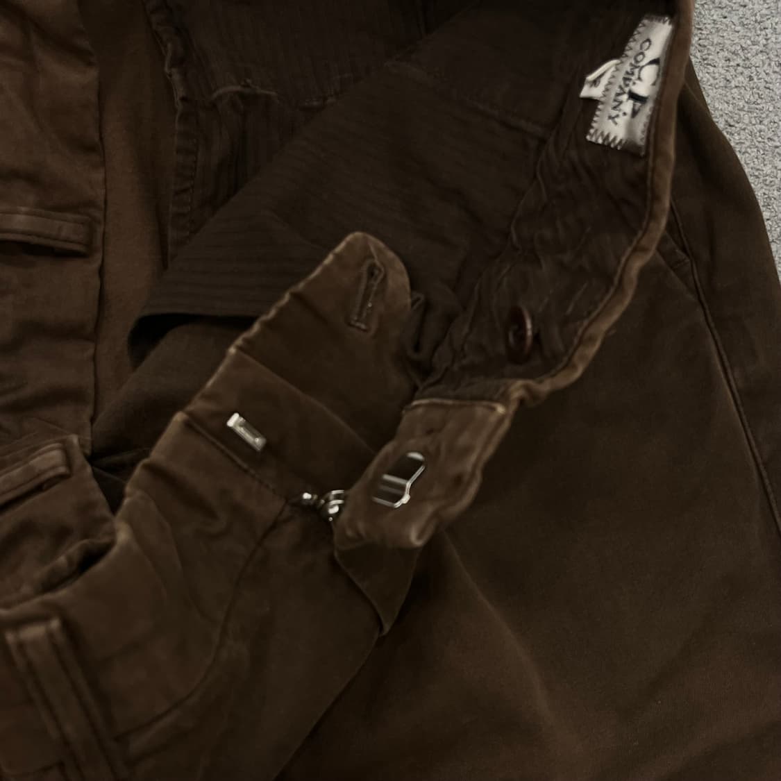 82 CP컴퍼니 브라운 치노 팬츠 상품이미지5