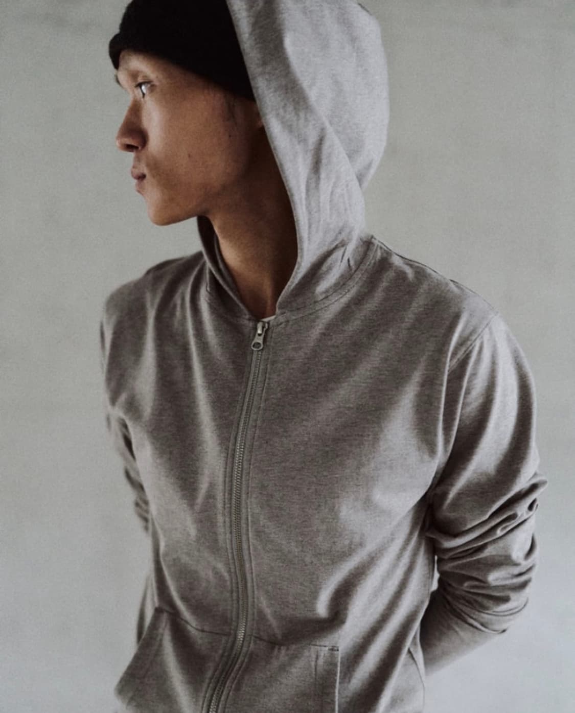 모노프리베 그레이 1사이즈 구합니다 상품이미지1