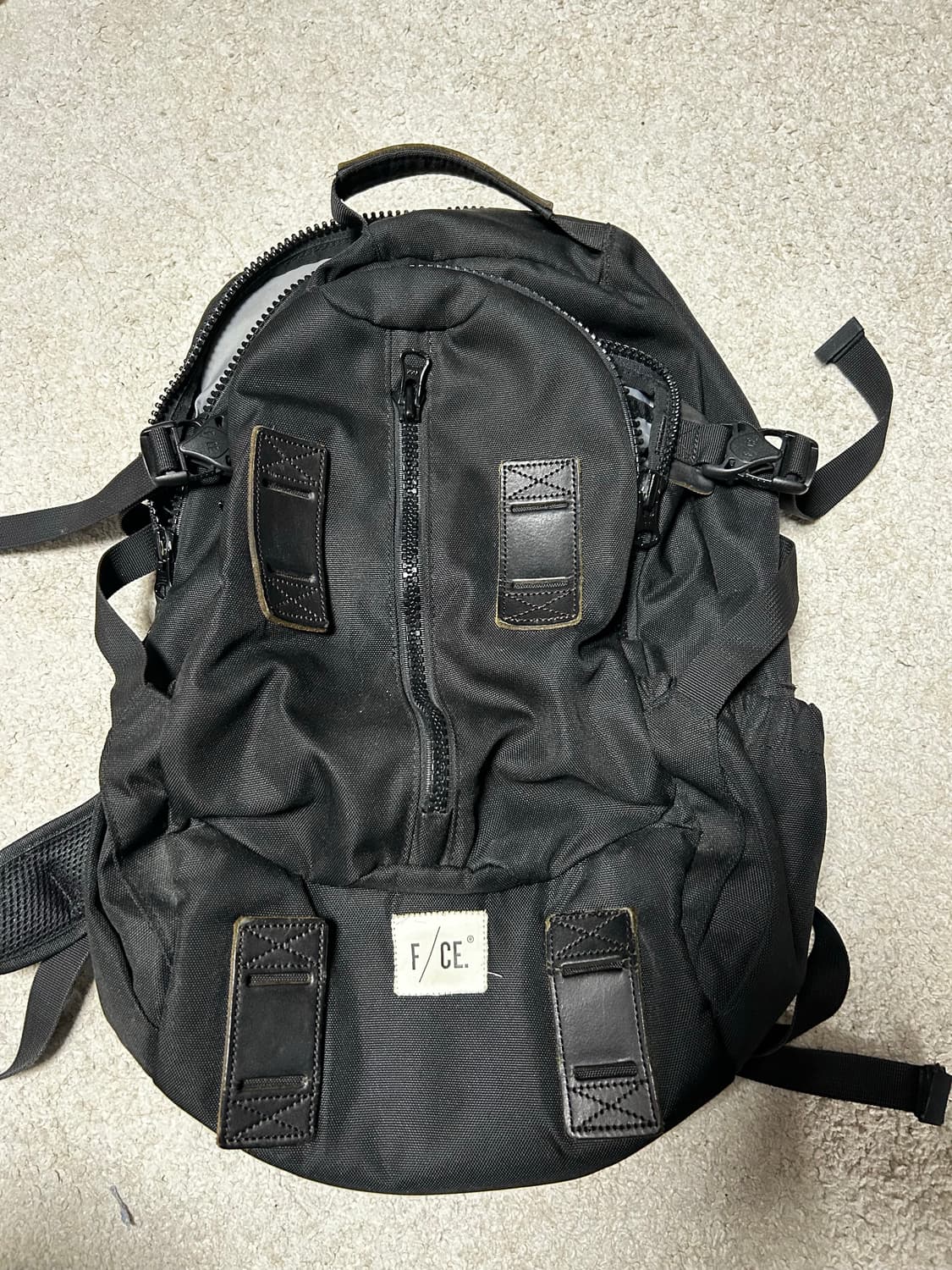 fce950 백팩 블랙 판매 상품이미지1