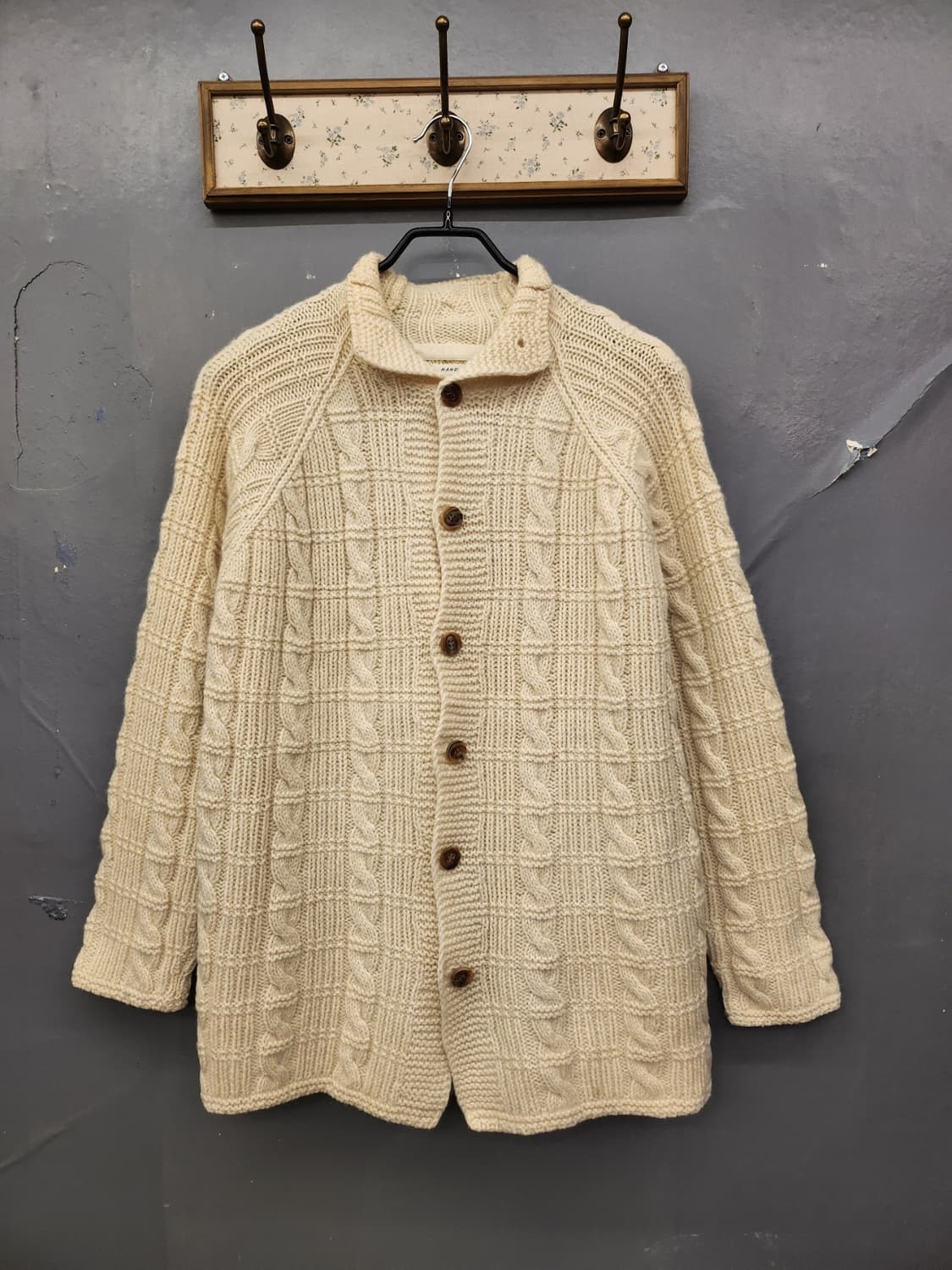 안본빈티지 꽈배기울핸드니트 상품이미지1