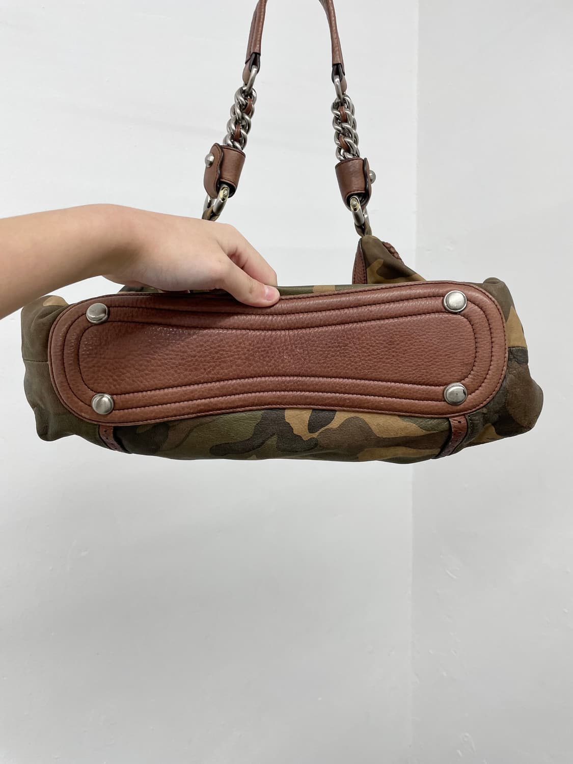 리얼레더 카모 태슬 체인 호보백 상품이미지7