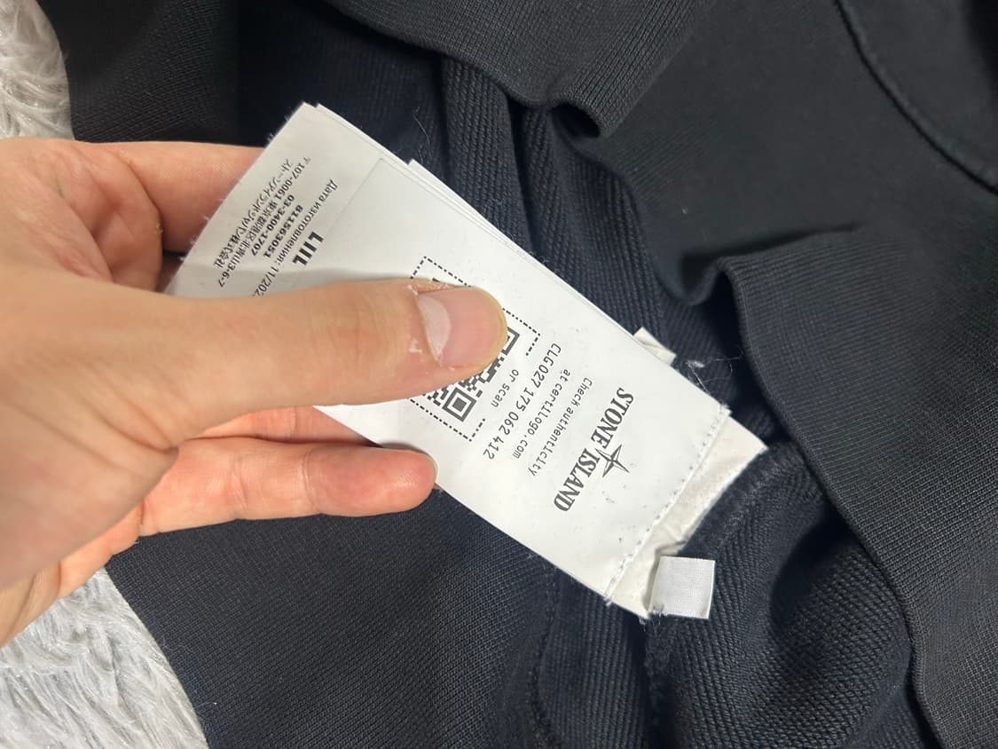 24ss 스톤아일랜드 맨투맨 블랙 XL 상품이미지4