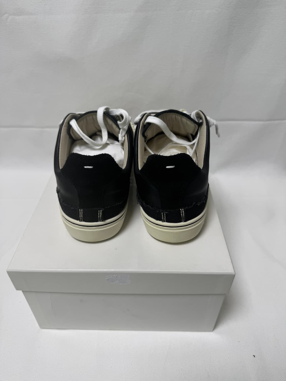 메종 마르지엘라 뉴에볼루션 스니커즈 42 상품이미지3