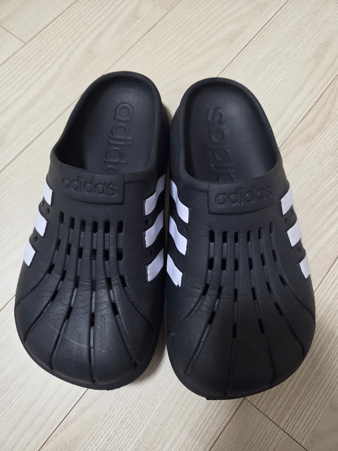 아디다스 클로그 235 상품이미지2