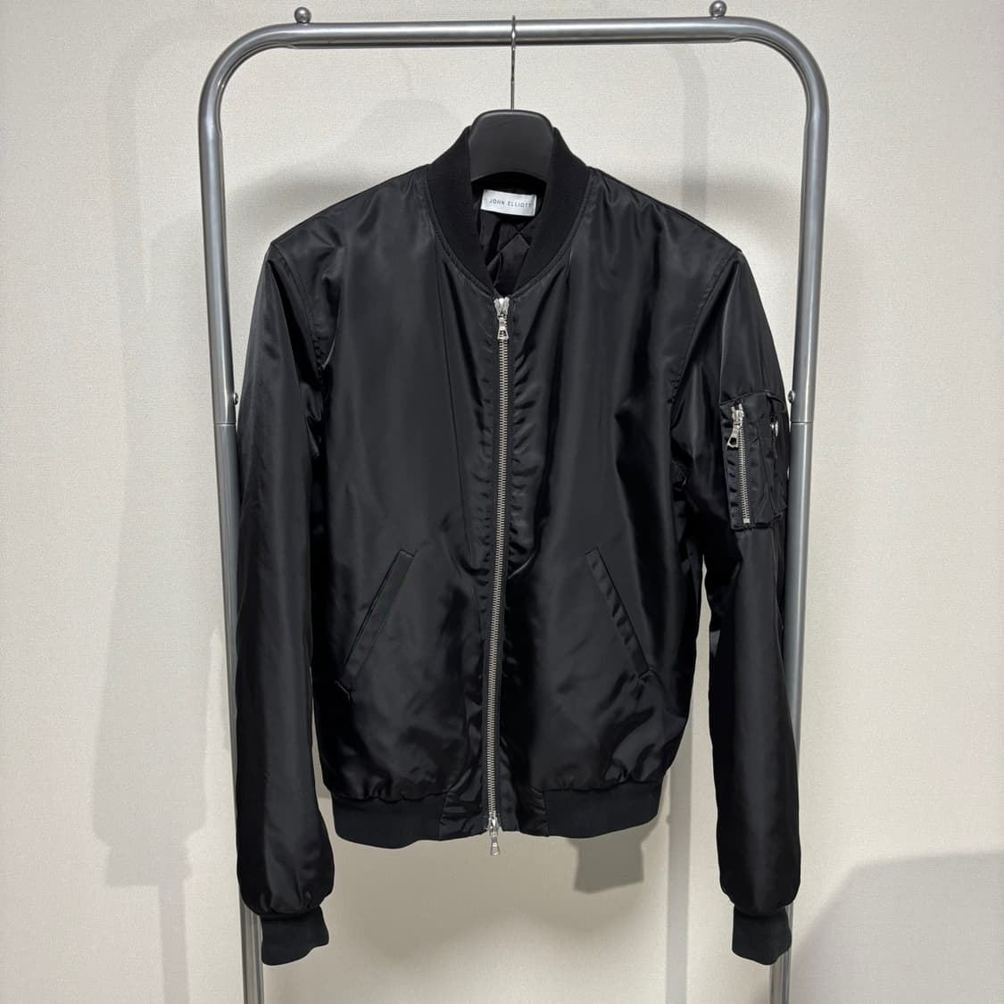 2) 존 엘리엇 BOGOTA 봄버 ma-1 상품이미지1