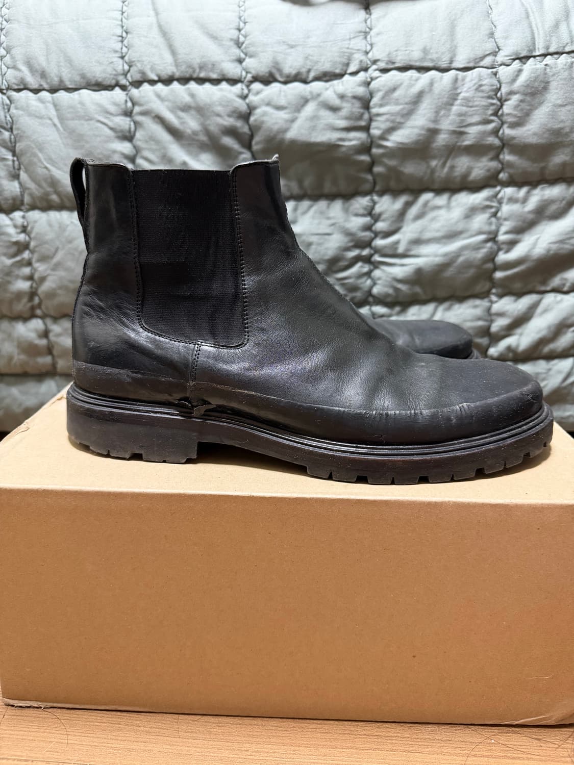 [Bottega Veneta] 보테가 베네타 러그 첼시 부츠 (블랙) 상품이미지4
