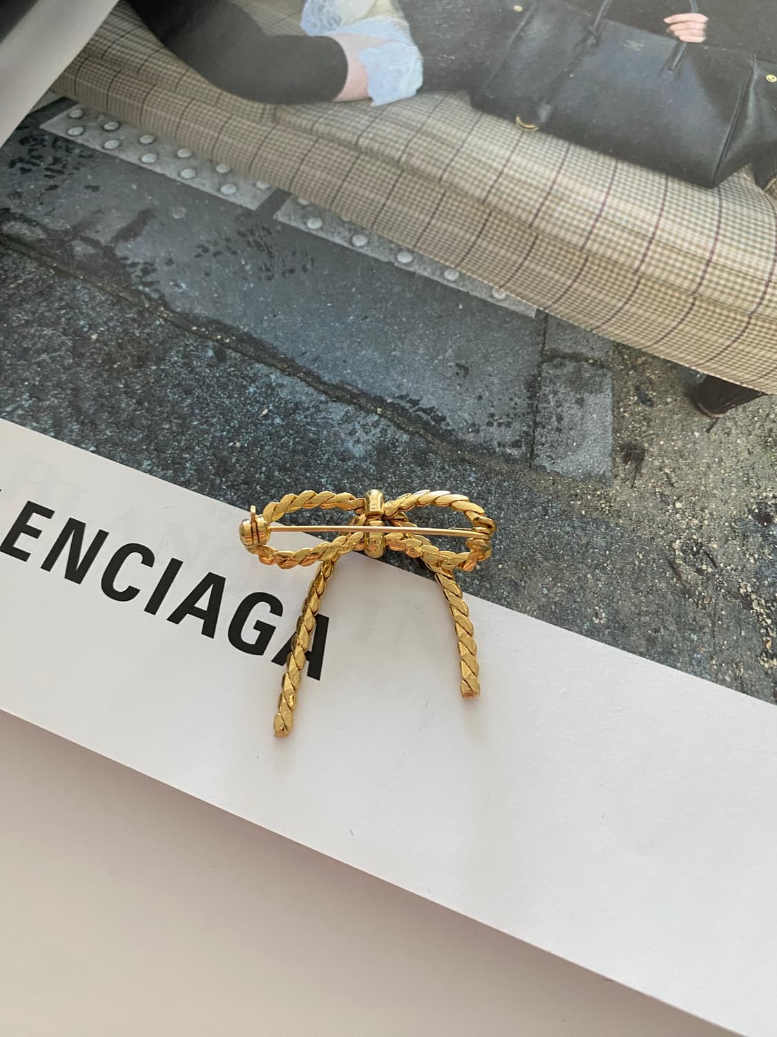 주인장 추천 골드 리본 브로치 상품이미지7