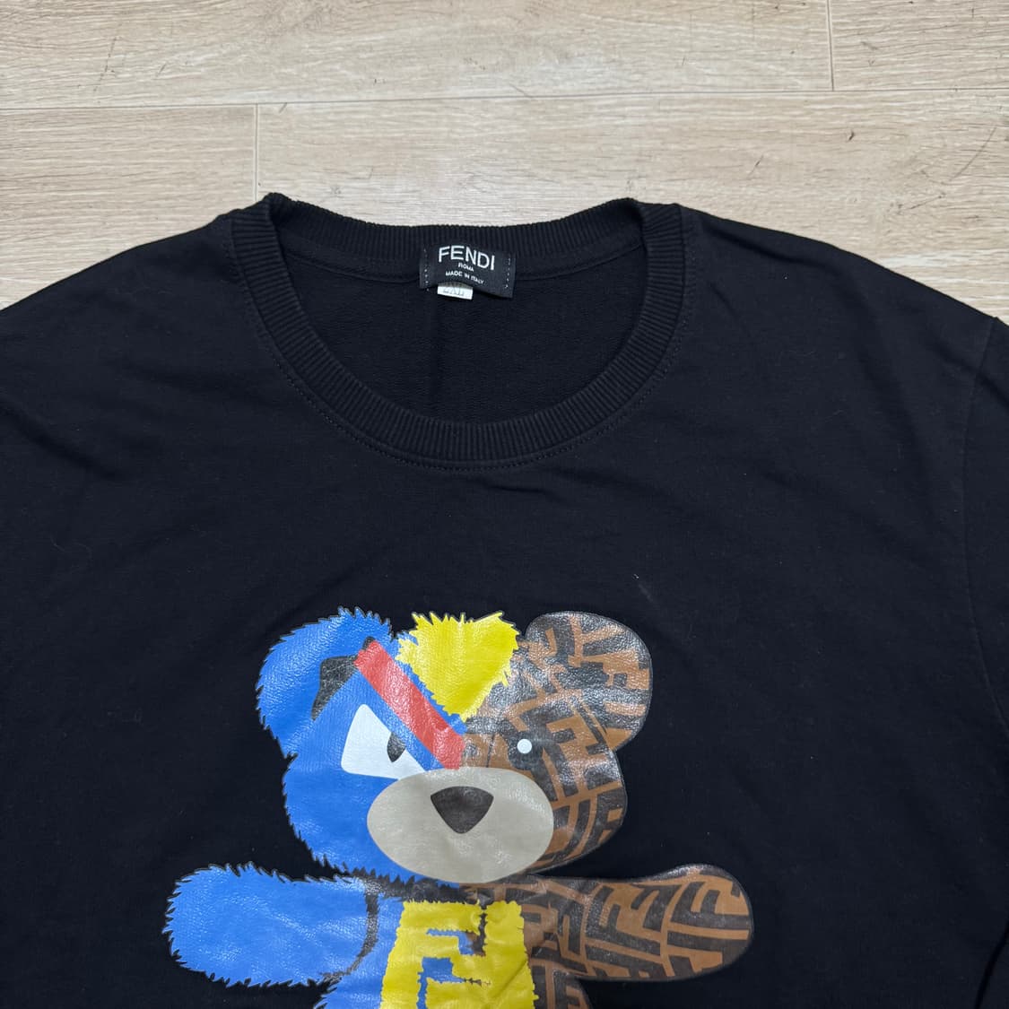 펜디 키즈 기모 맨투맨 상품이미지2