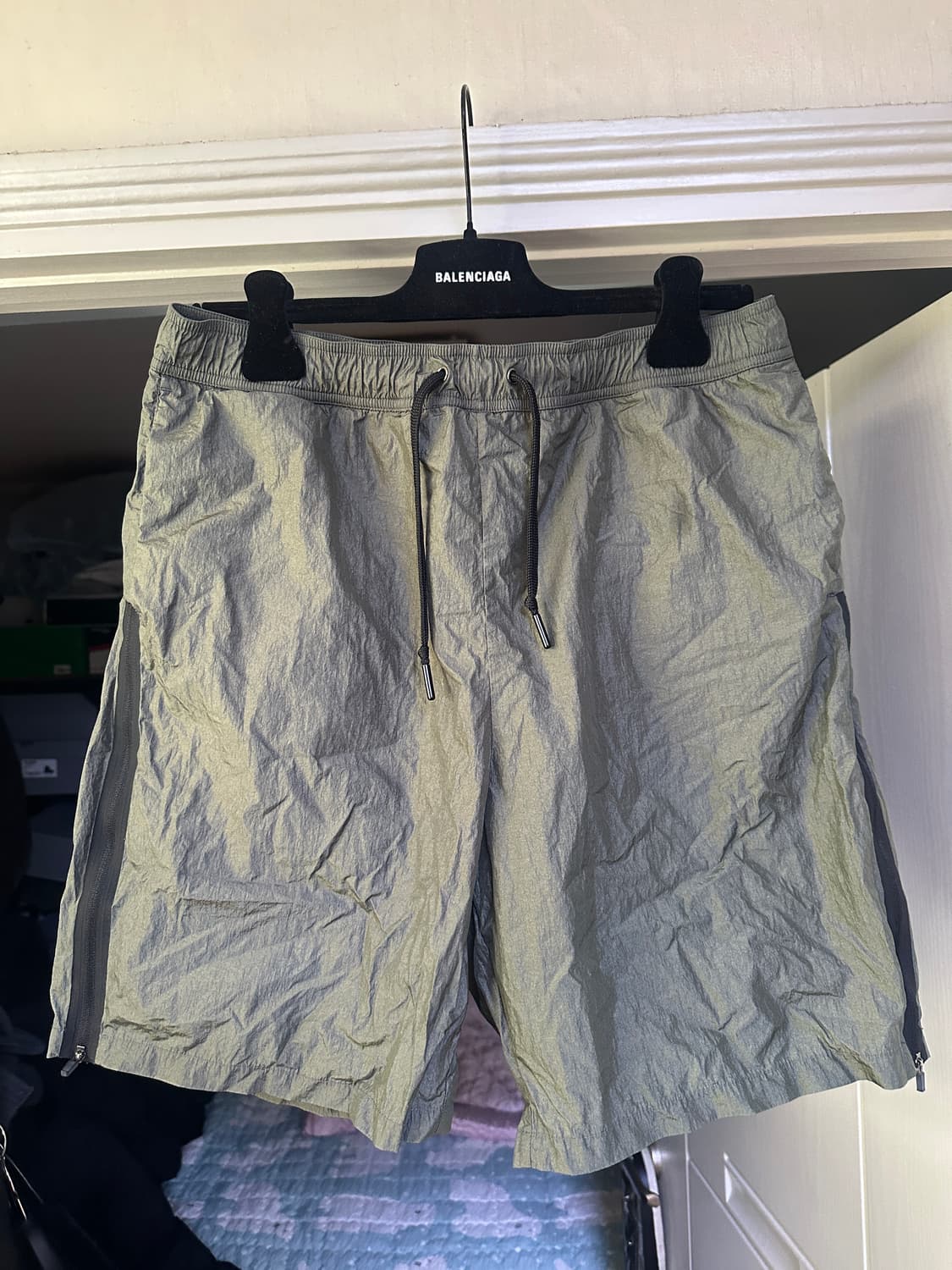 [L] 에잇세컨즈 나일론 쇼츠 상품이미지1