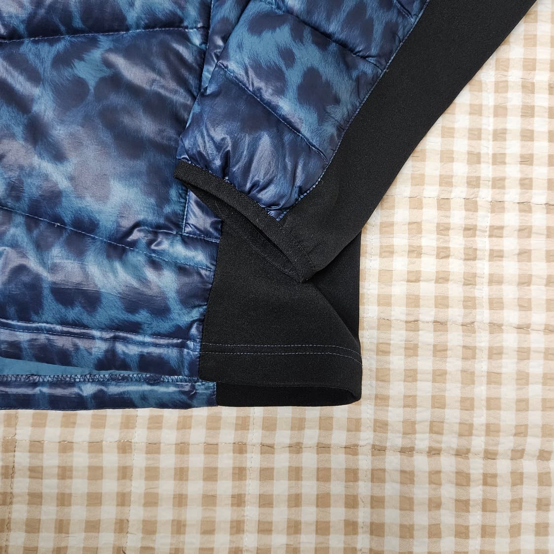 마운티아 거위털 경량패딩 남자100 상품이미지4