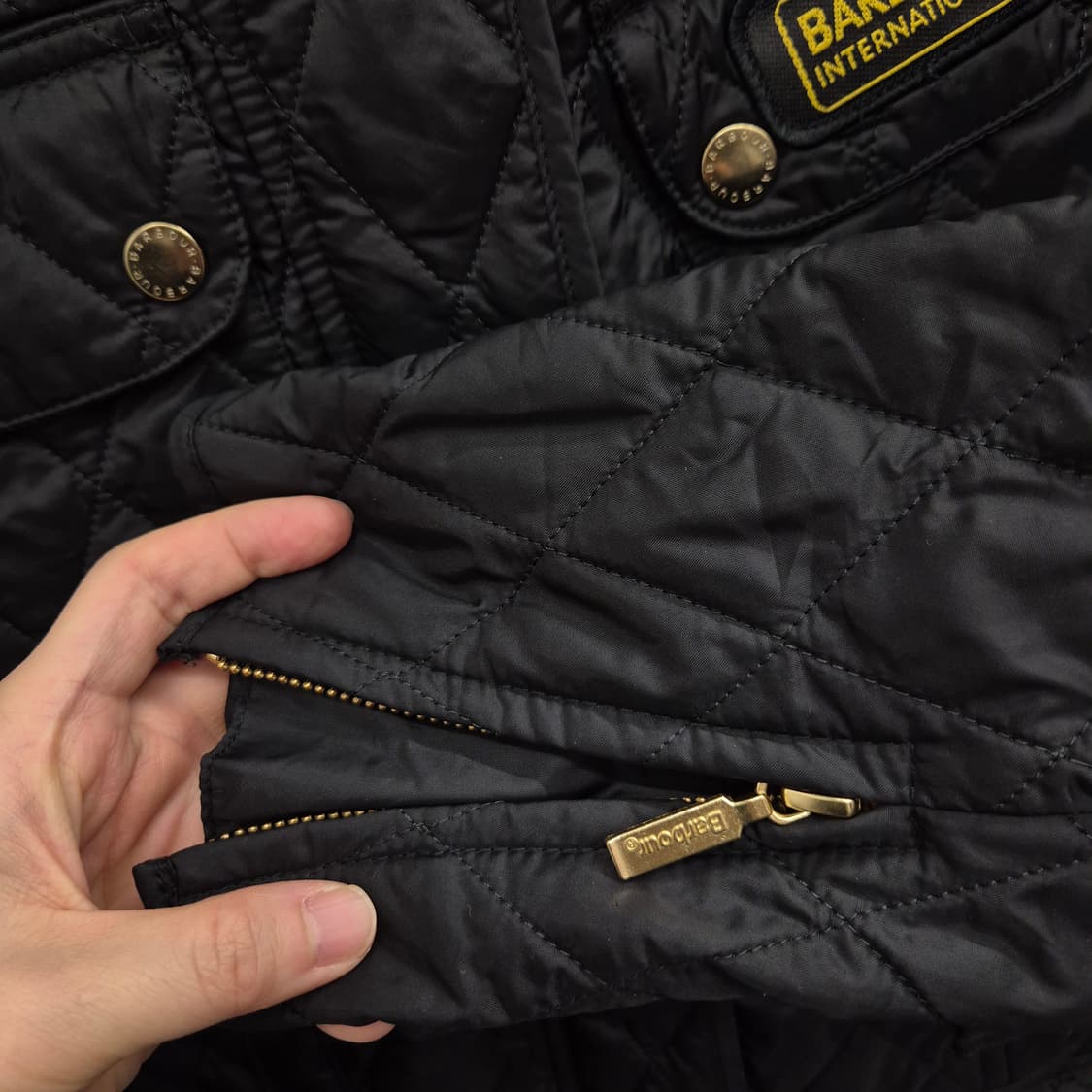 바버 인터네셔널 퀄팅 자켓 상품이미지2