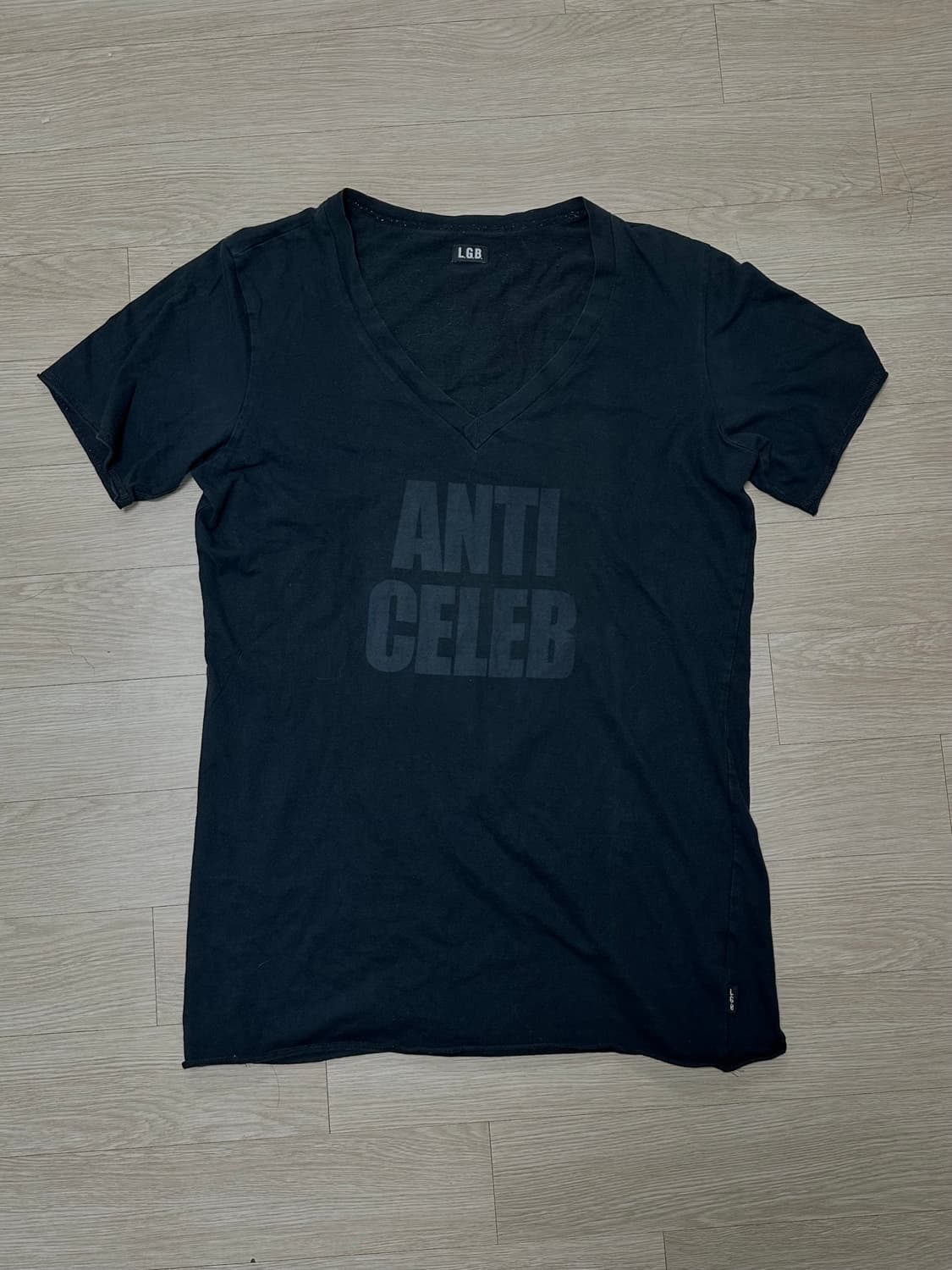 LGB 반팔 anti celeb 상품이미지1