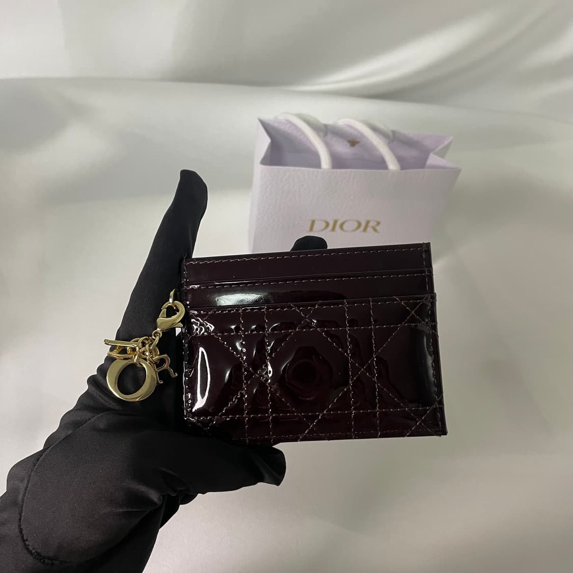 디올 레이디 페이던트 카드지갑 버건디 S급 상품이미지1