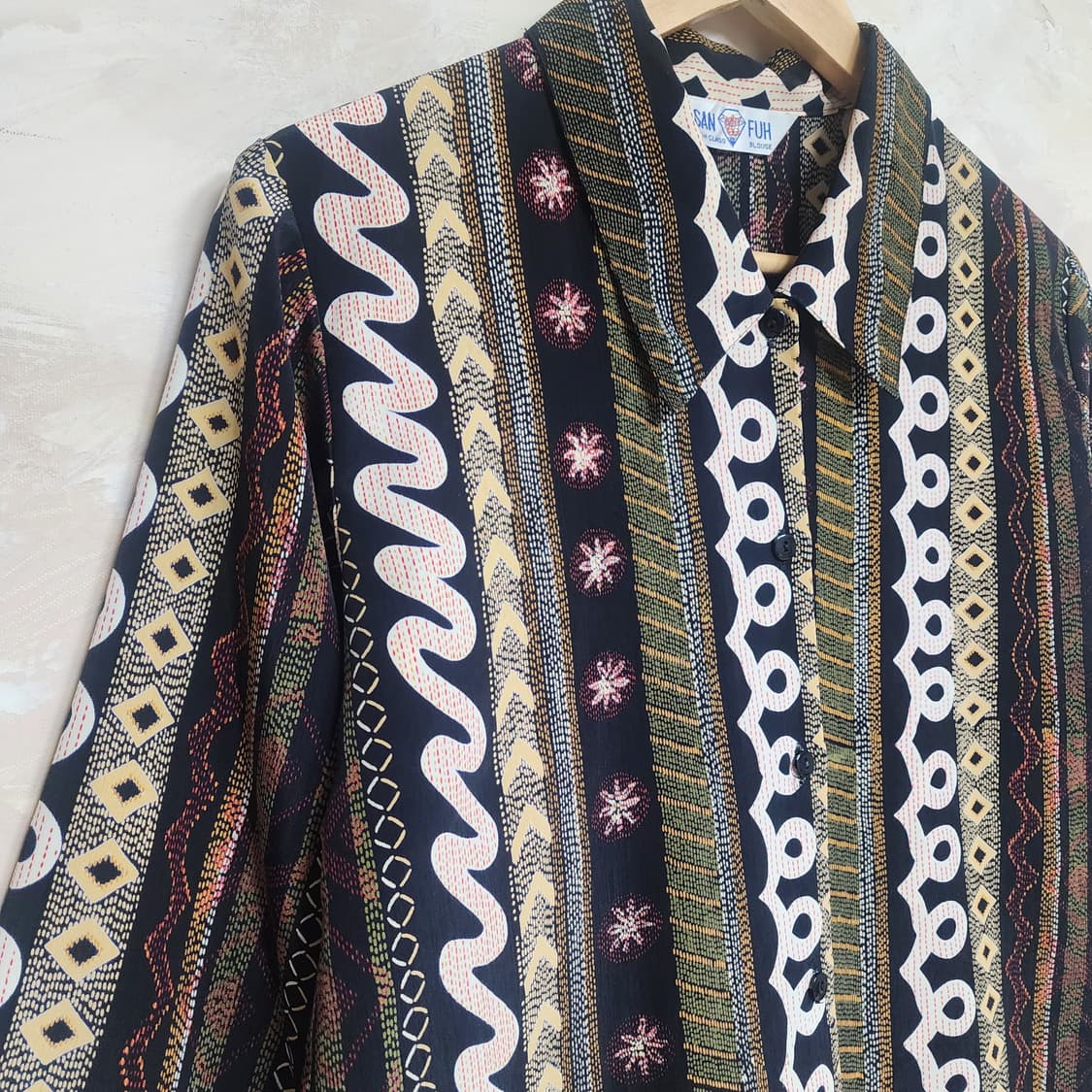 스프링 패턴 반팔 셔츠 상품이미지3