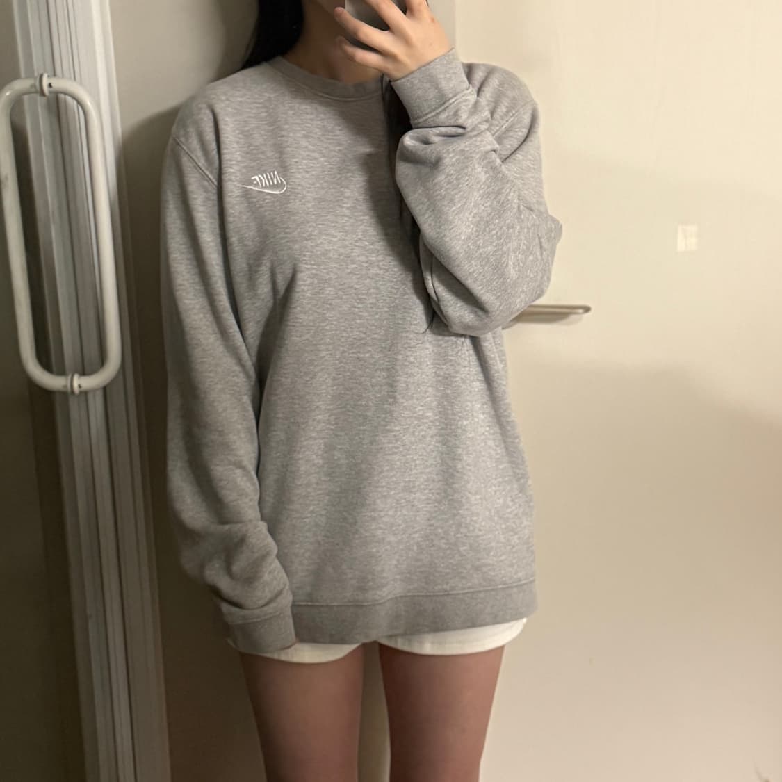 나이키 맨투맨 상품이미지2