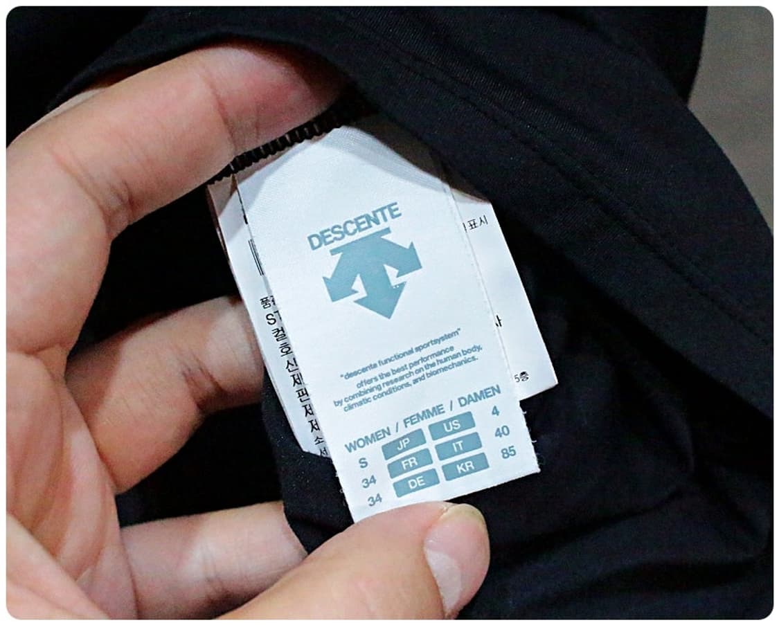 데상트 브라캡 기능성 반팔 티셔츠 S 상품이미지7