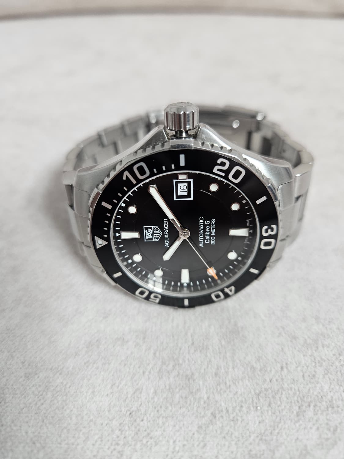 태그호이어 아쿠아레이서 300M 칼리버 5 상품이미지9