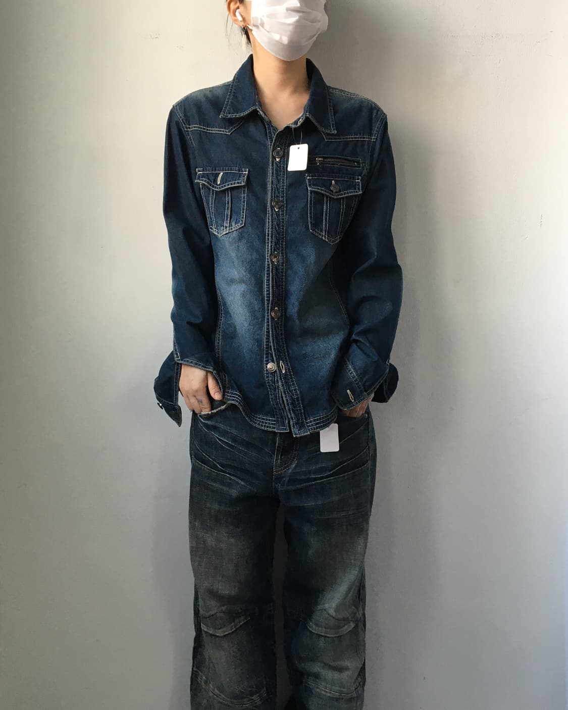 Stitch point denim shirt 상품이미지1