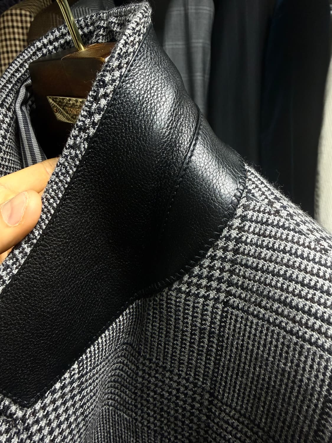 (새상품,강추👍)톰포드 아티쿠스 레더 프린스웨일 블레이져 자켓 코트 상품이미지4