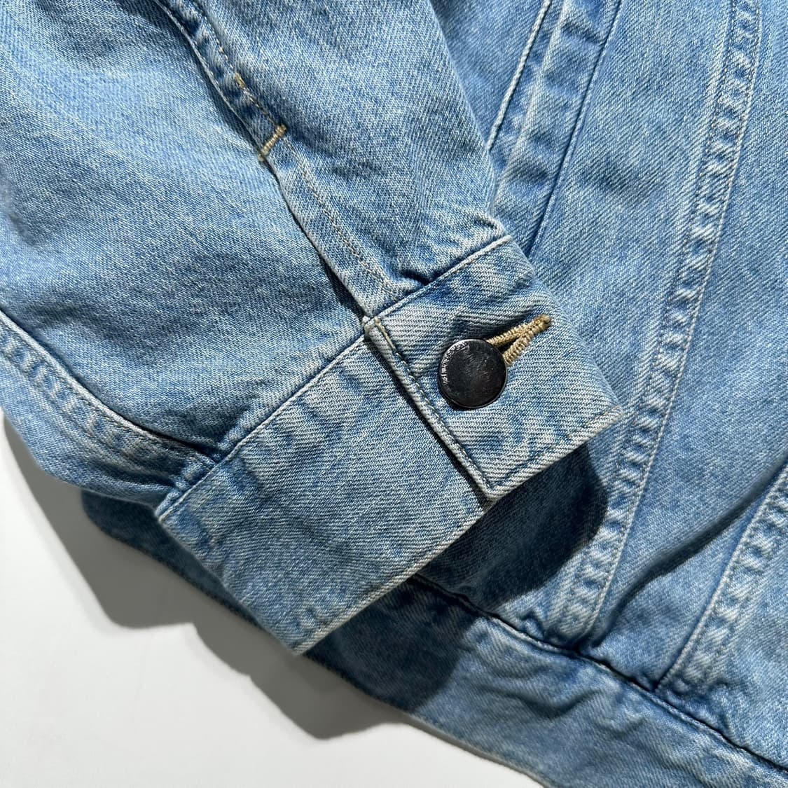 다이어트 부처 슬림 스킨 DBSS 비대칭 데님 트러커 자켓 상품이미지8