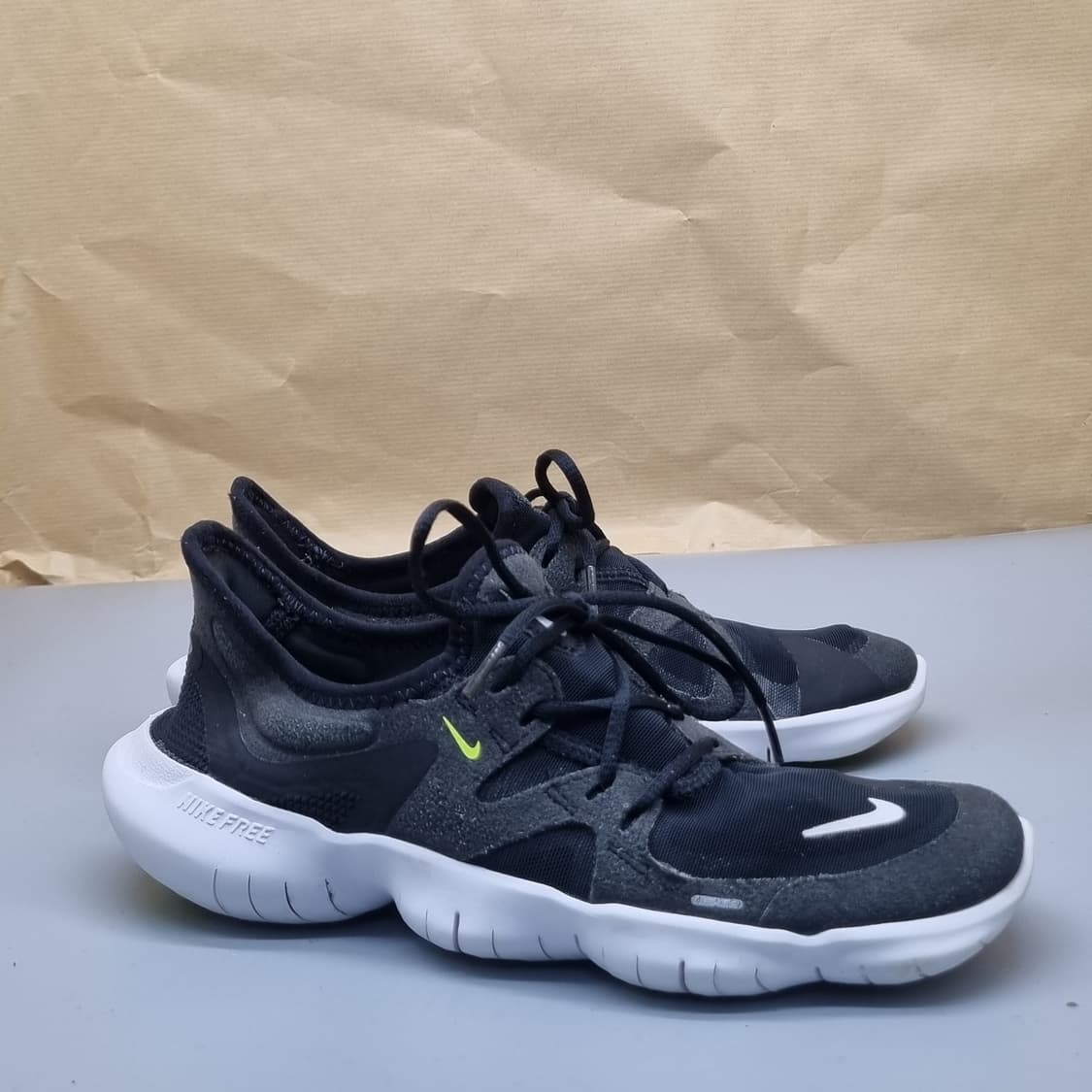 나이키 프리런5.0 여성런닝화230  상품이미지1