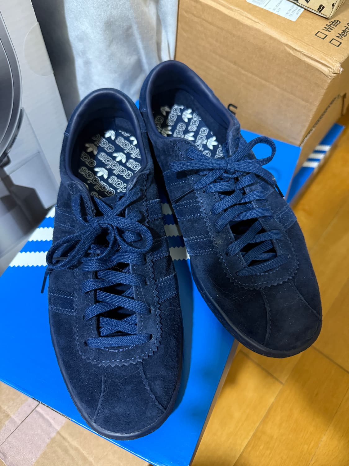 아디다스 토바코 네이비 250 상품이미지2