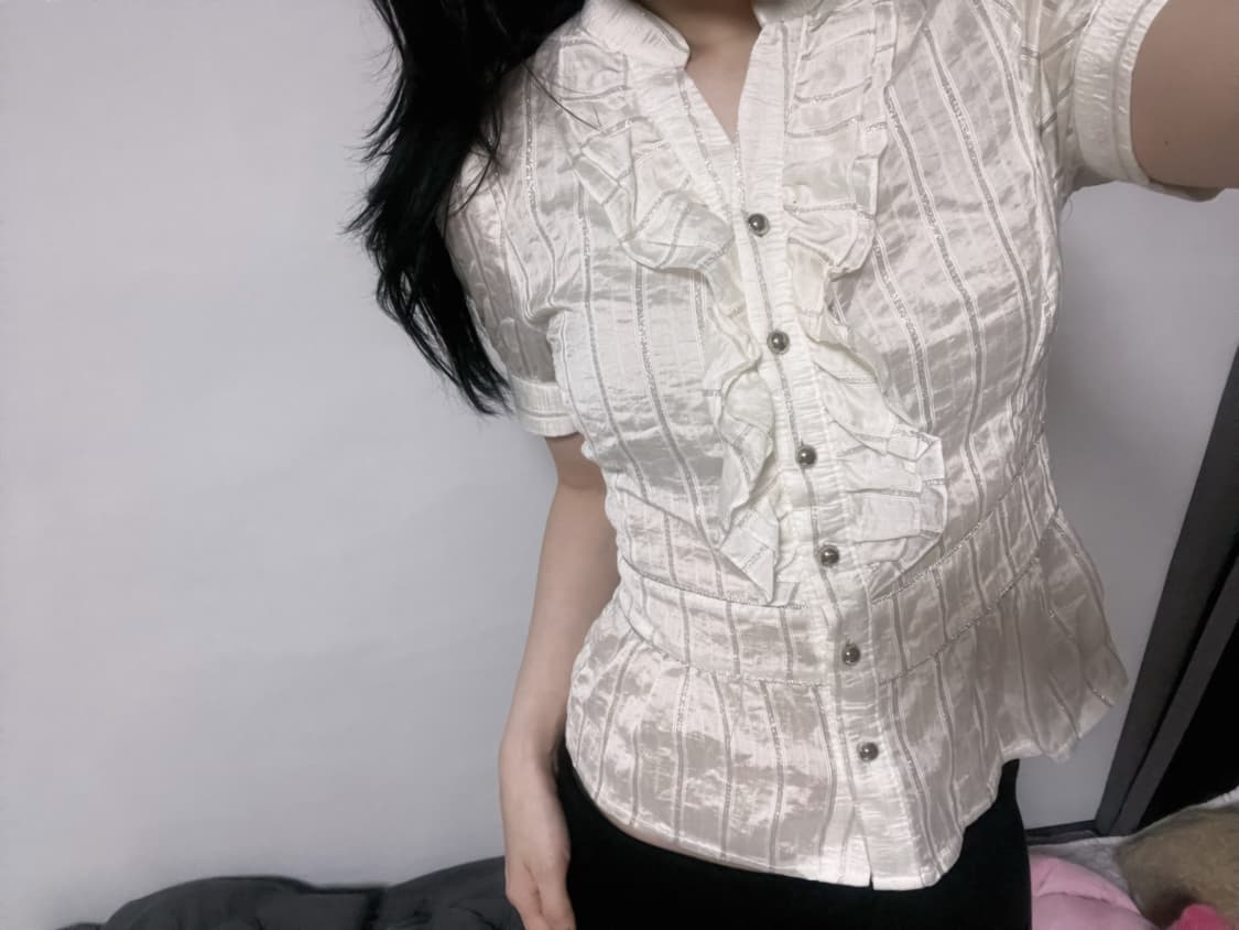 Horror Game Blouse 상품이미지1