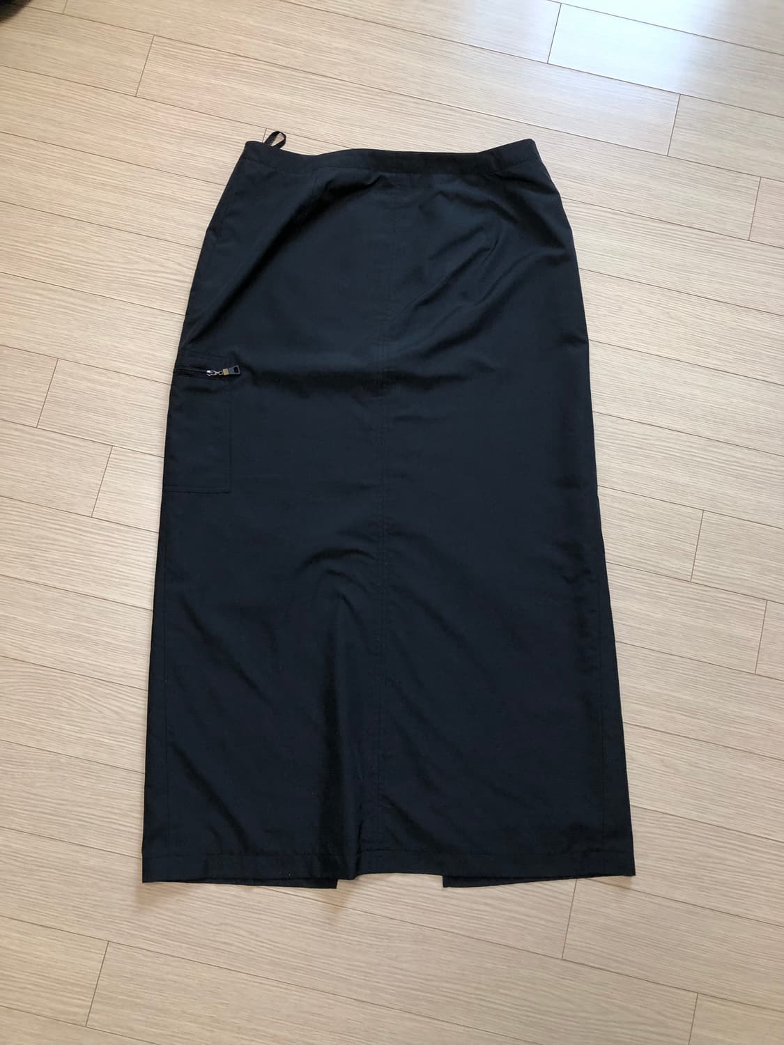 검정 나일론 앞지퍼 트임 맥시스커트 롱스커트 프라다스포츠 고프코어 상품이미지7