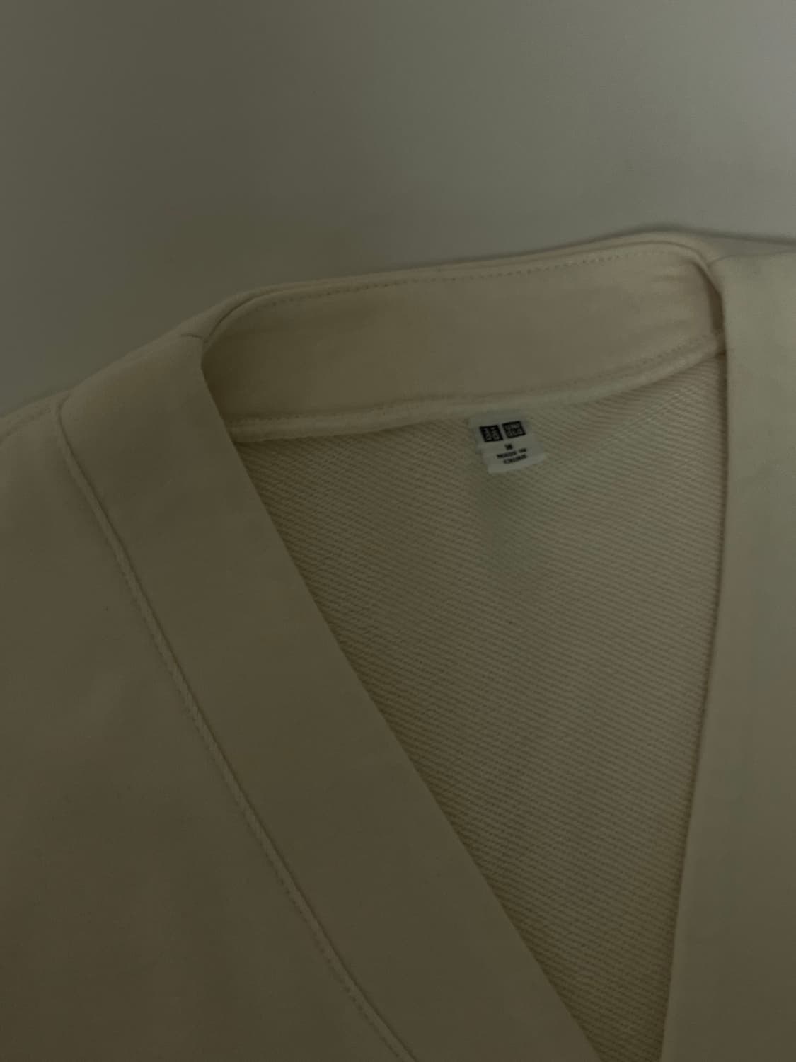 새상품 유니클로 아이보리 가디건 상품이미지2