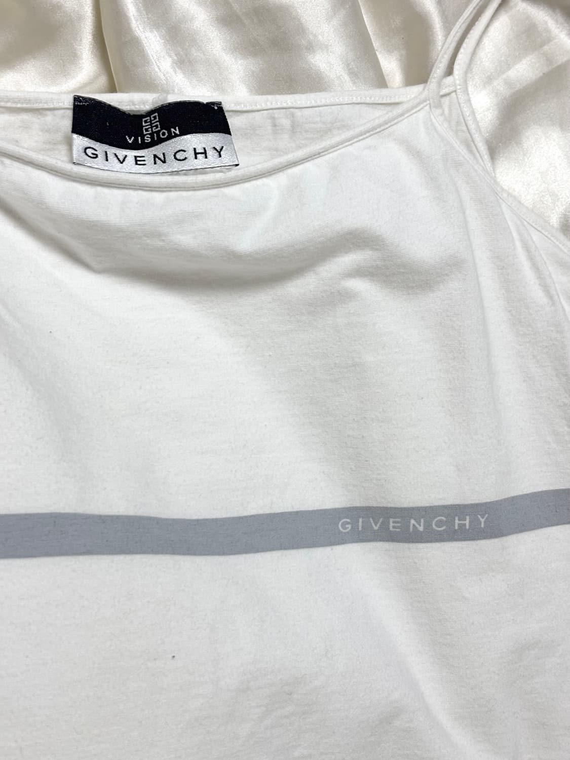 지방시 라인 슬리브리스 상품이미지3