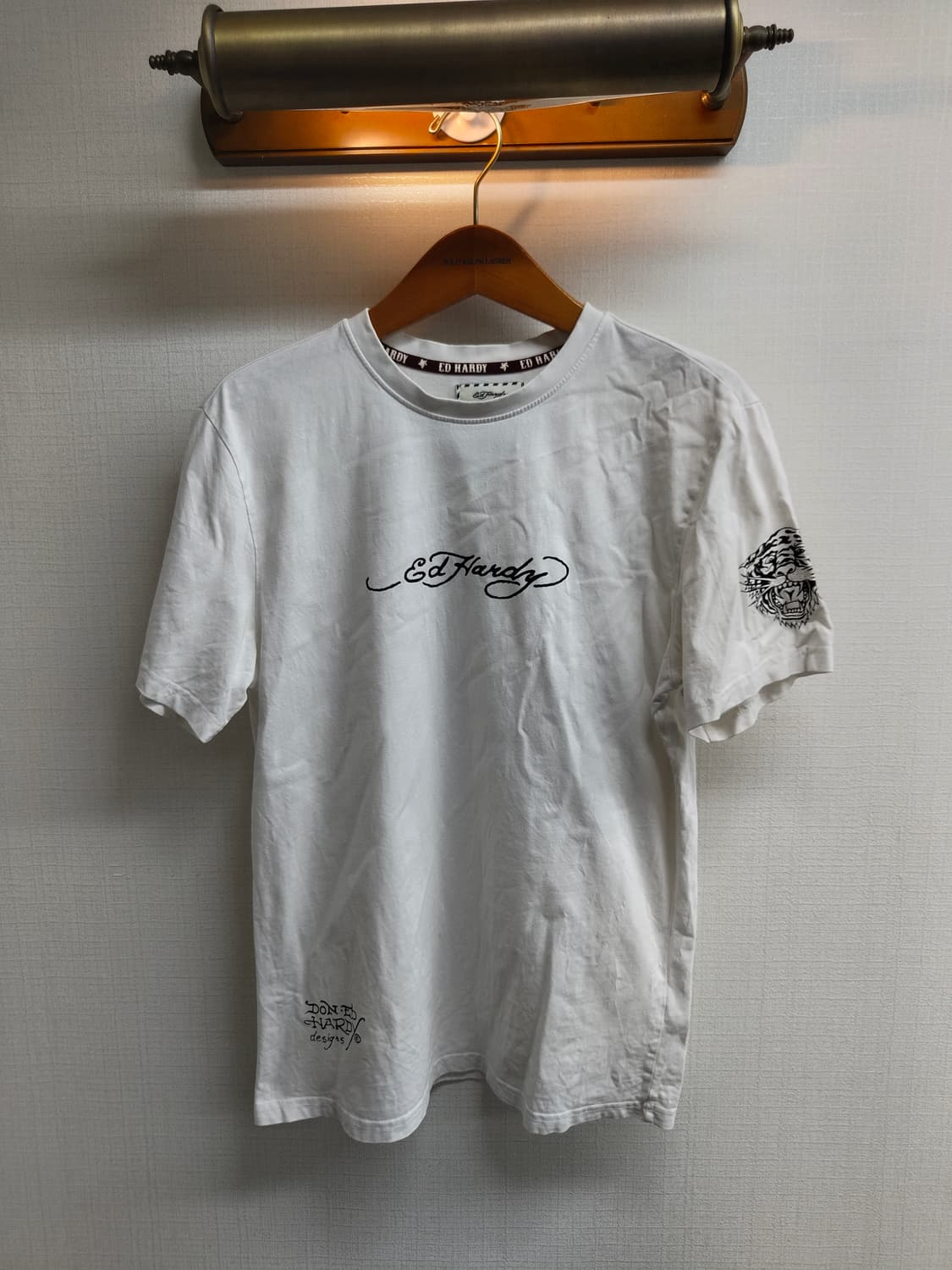 L) ED HARDY Y2K 반팔 티셔츠 팝니다 상품이미지1
