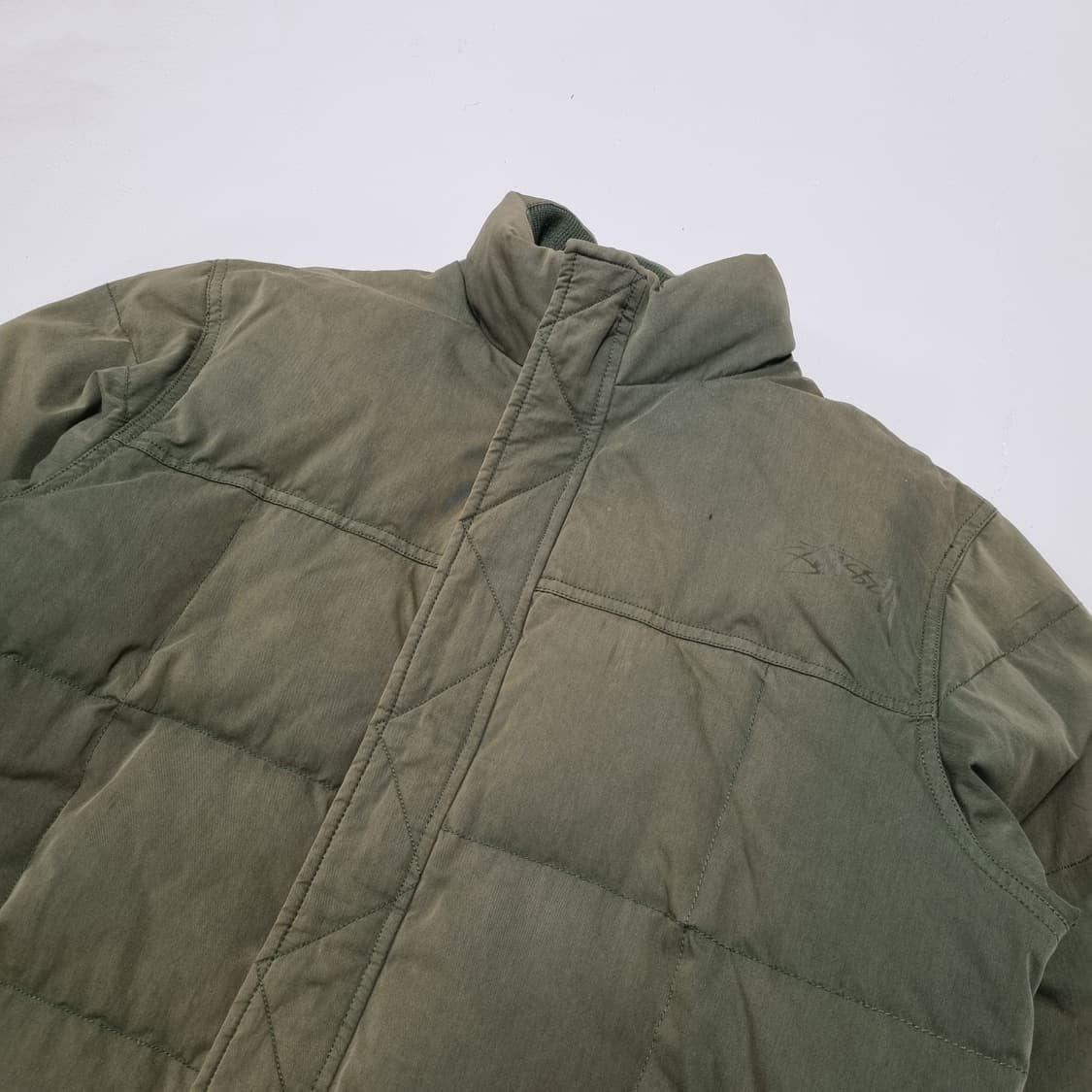 빈티지 STUSSY GEAR 선페이드 패딩 자켓 - XL 상품이미지3