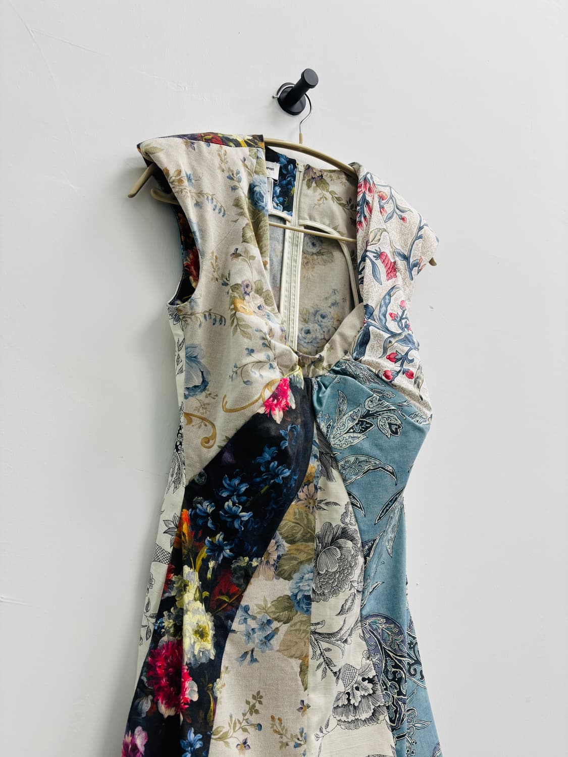 마린세르 리제너레이티드 패치워크 슬리브리스 원피스 상품이미지2