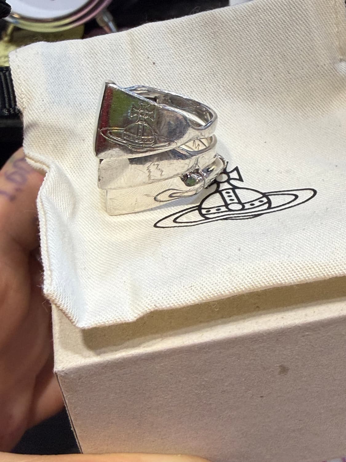 비비안웨스트우드 아머링 m 상품이미지5