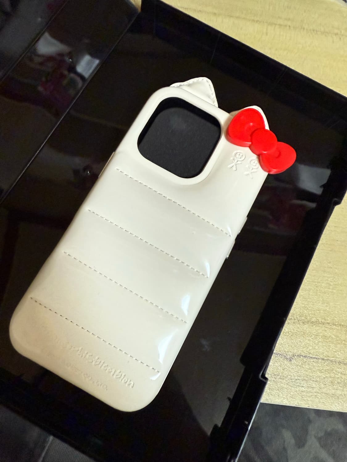 어반소피스티케이션 키티 아이폰 16pro 상품이미지1