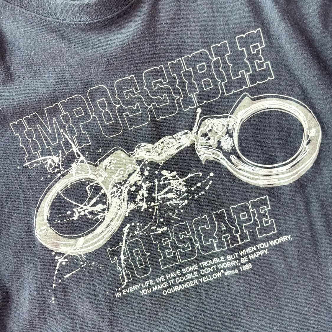 오구레인저 옐로우 "IMPOSSIBLE TO ESCAPE"  롱슬리브 상품이미지2